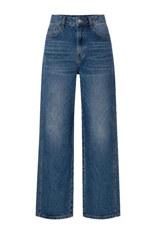 Amazing HW Dream Jeans Dark Wash made by Americandreams