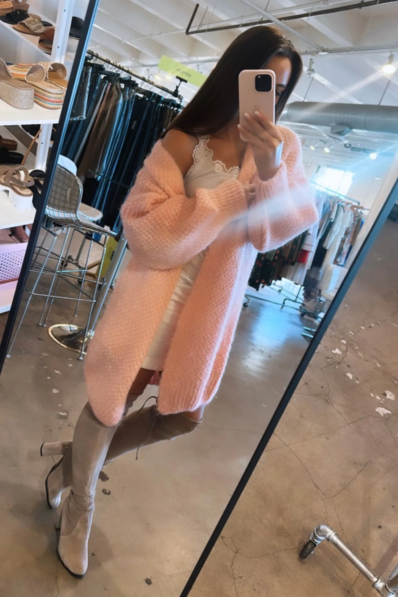 Tenna Cardigan Peach sold by Americandreams product image thumbnail 2