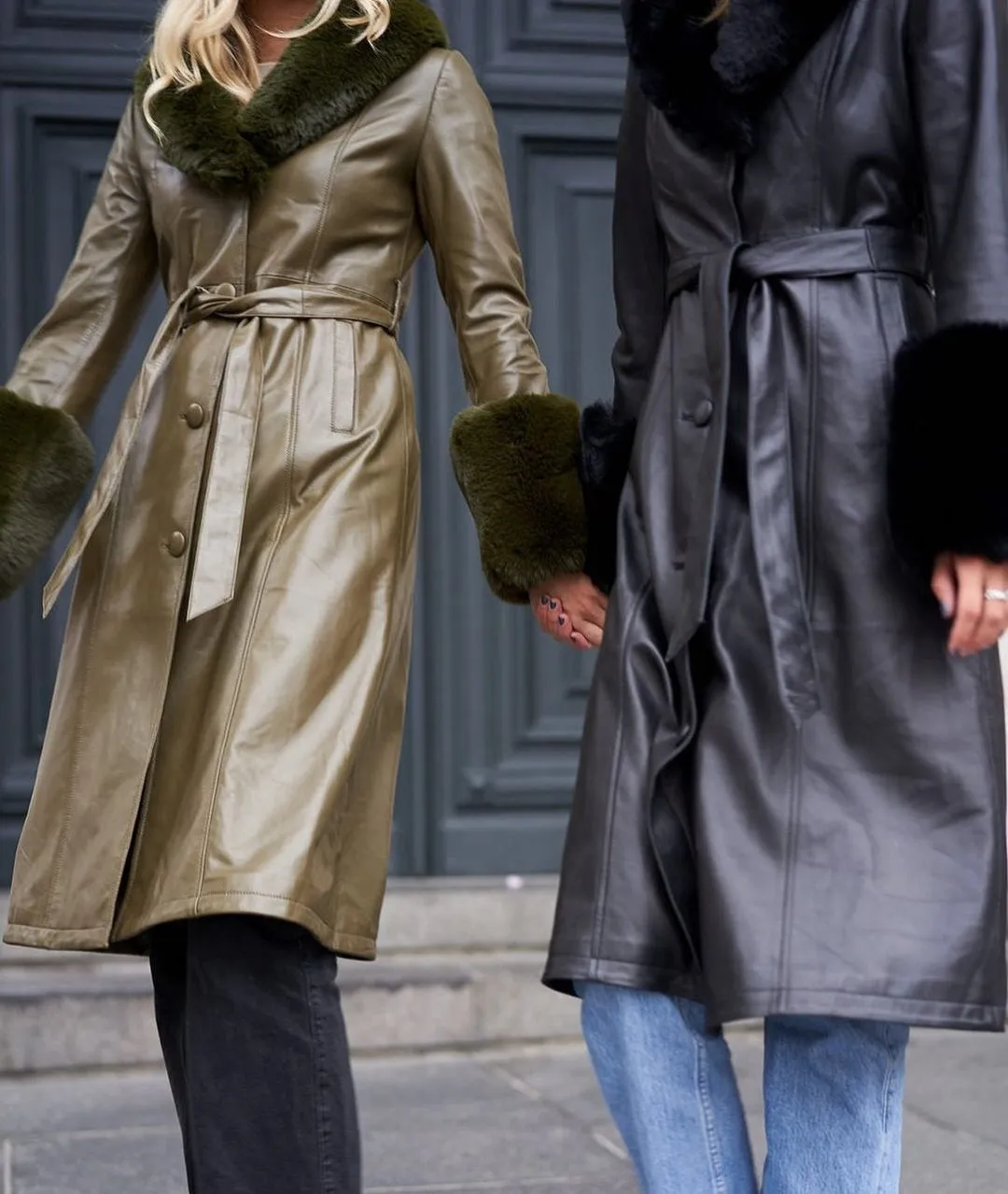 Bella Leather Coat Long Black - Sample sold by Americandreams product image thumbnail 4