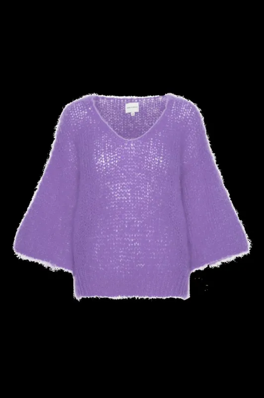 Miranda Shortsleeve Pullover Lilac sold by American Dream