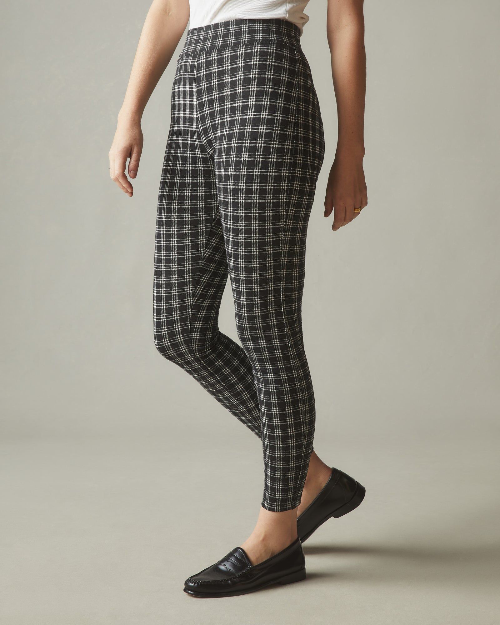 Women's Holiday Legging - Plaid sold by American Giant product image thumbnail 2