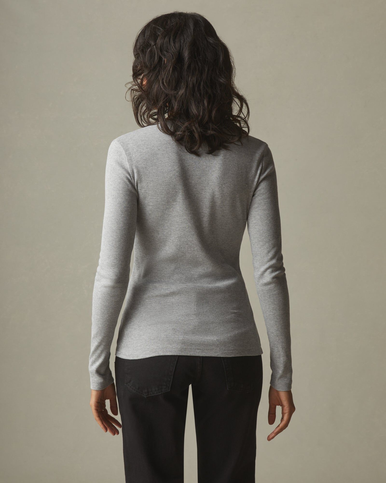 Women's Stretch Rib Crew Tee Long Sleeve - Heather Grey sold by American Giant product image thumbnail 2