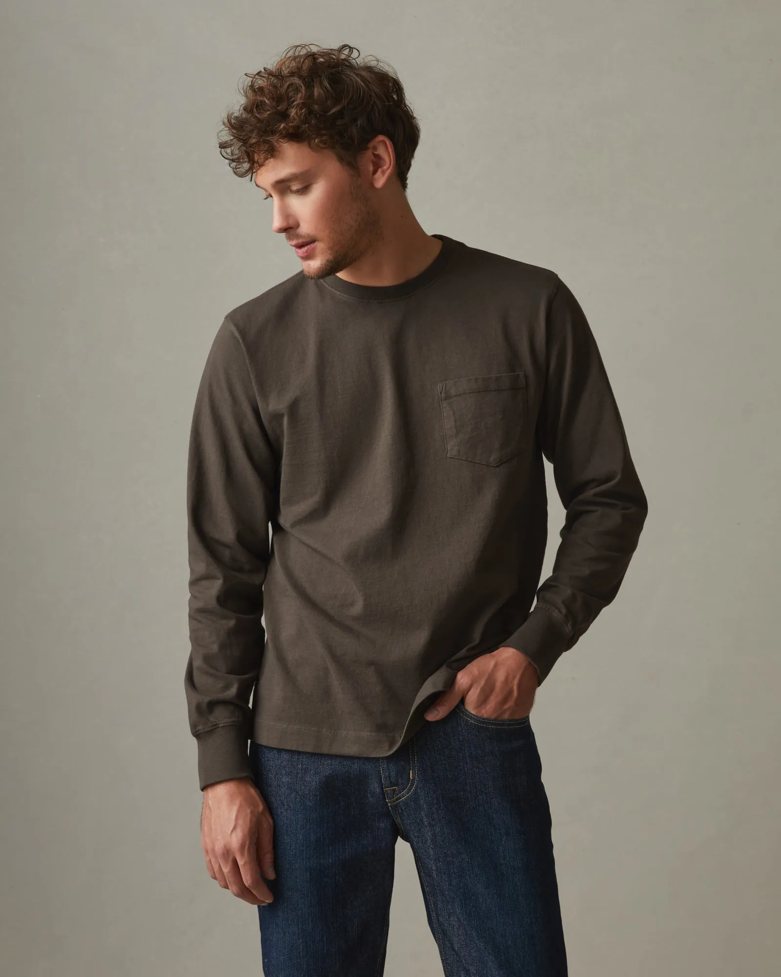 Heavyweight Pocket Tee Long Sleeve - Oak sold by American Giant