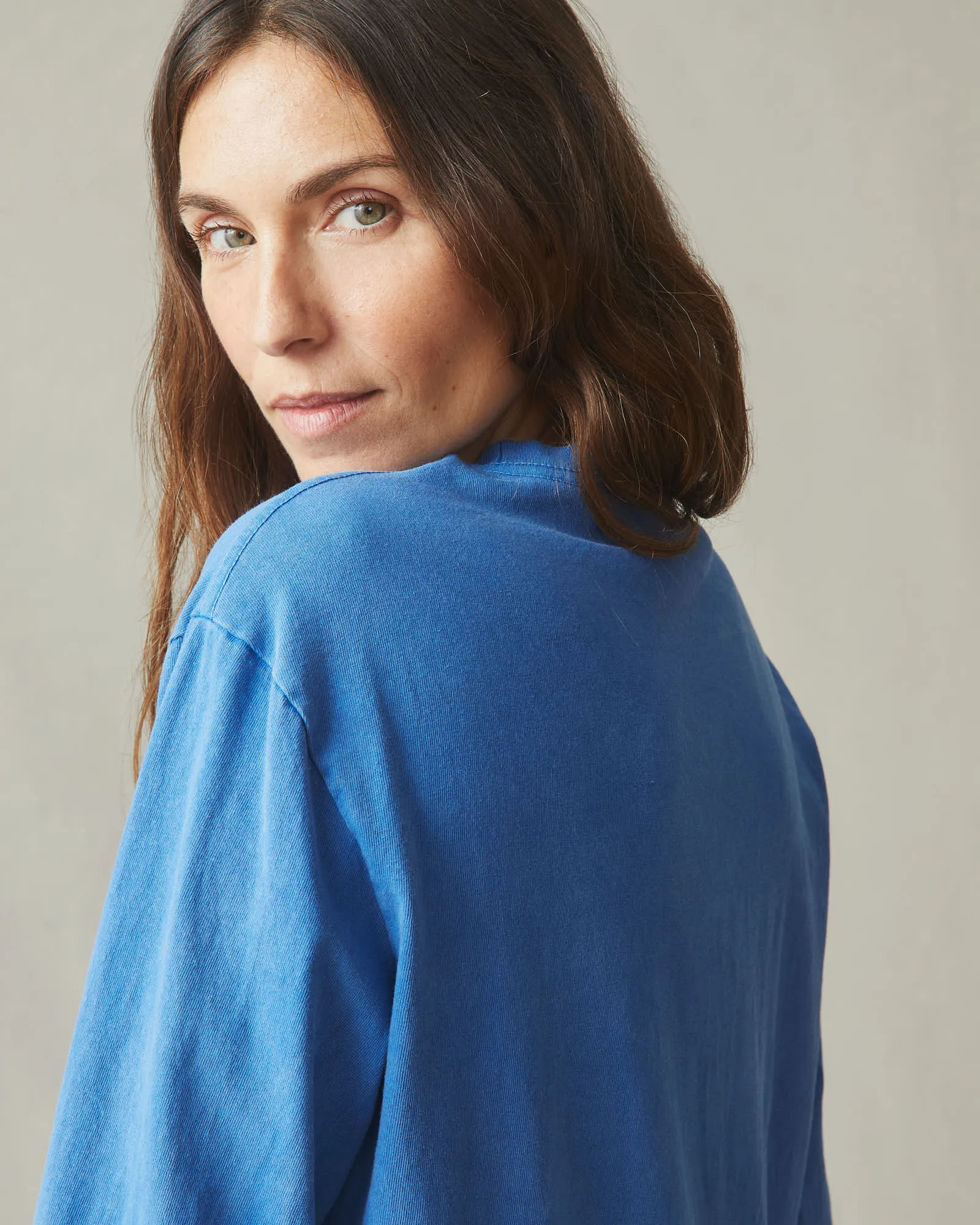 Women's Vintage Crew Long Sleeve Tee - Washed Blue Aura sold by American Giant product image thumbnail 3