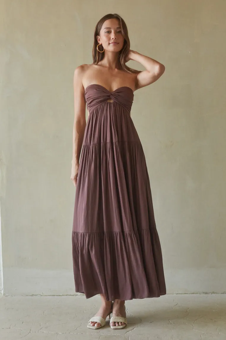 Lilith Twist Front Maxi Dress sold by American Threads product image thumbnail 4