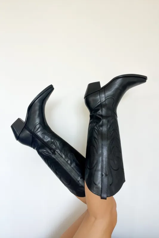 Agency Black Western Boots made by American Threads