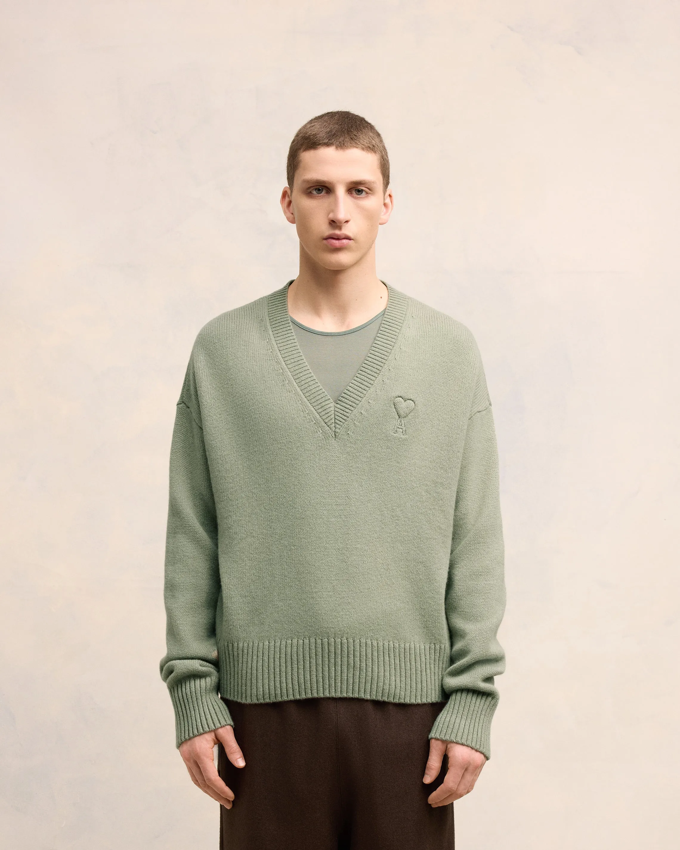 Pull Col V Ami de Coeur Embossé sold by Ami product image thumbnail 3