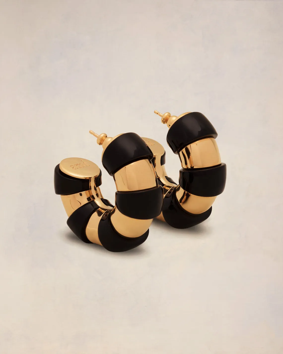 Créoles Amicano sold by Ami product image thumbnail 4