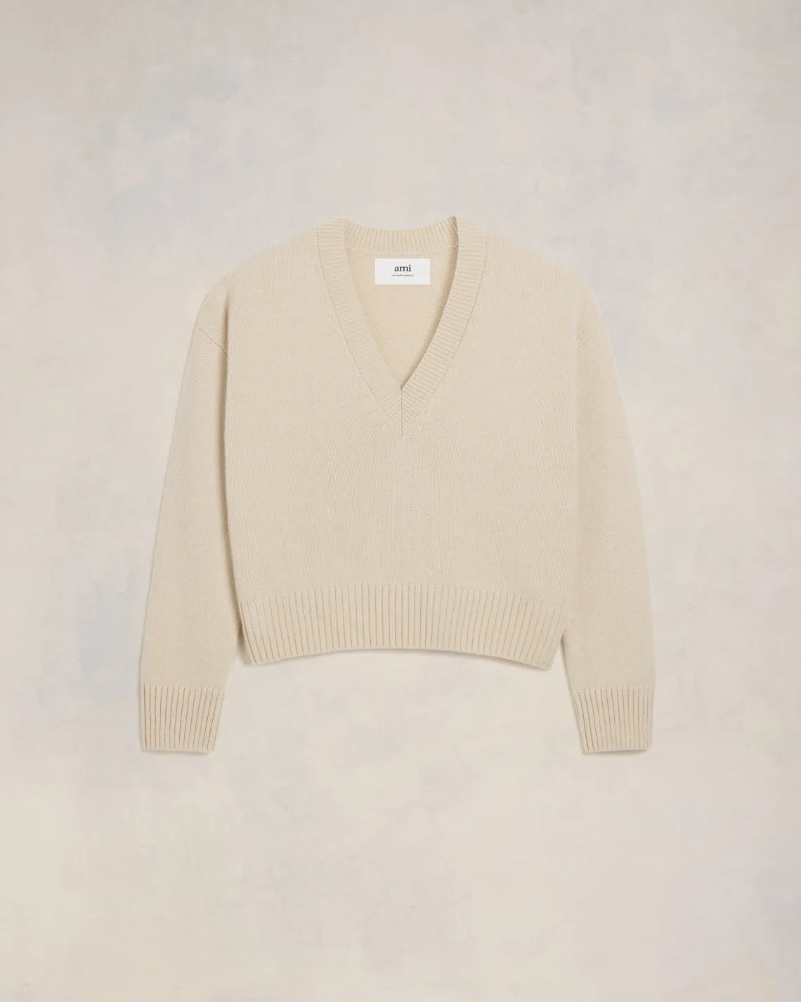 Pull Col V Crop sold by Ami product image thumbnail 2