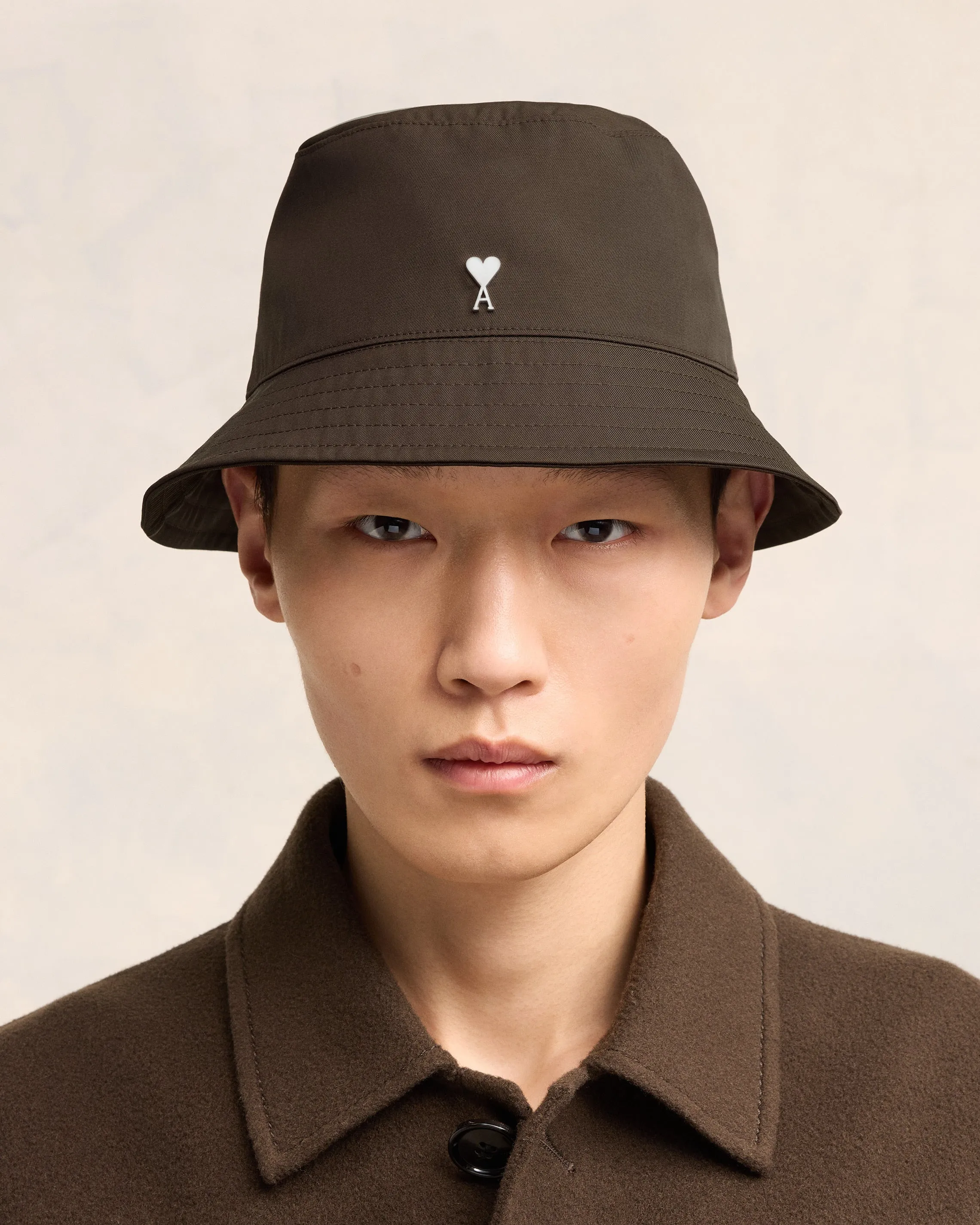 Bob Rivet Ami de Coeur sold by Ami product image thumbnail 2