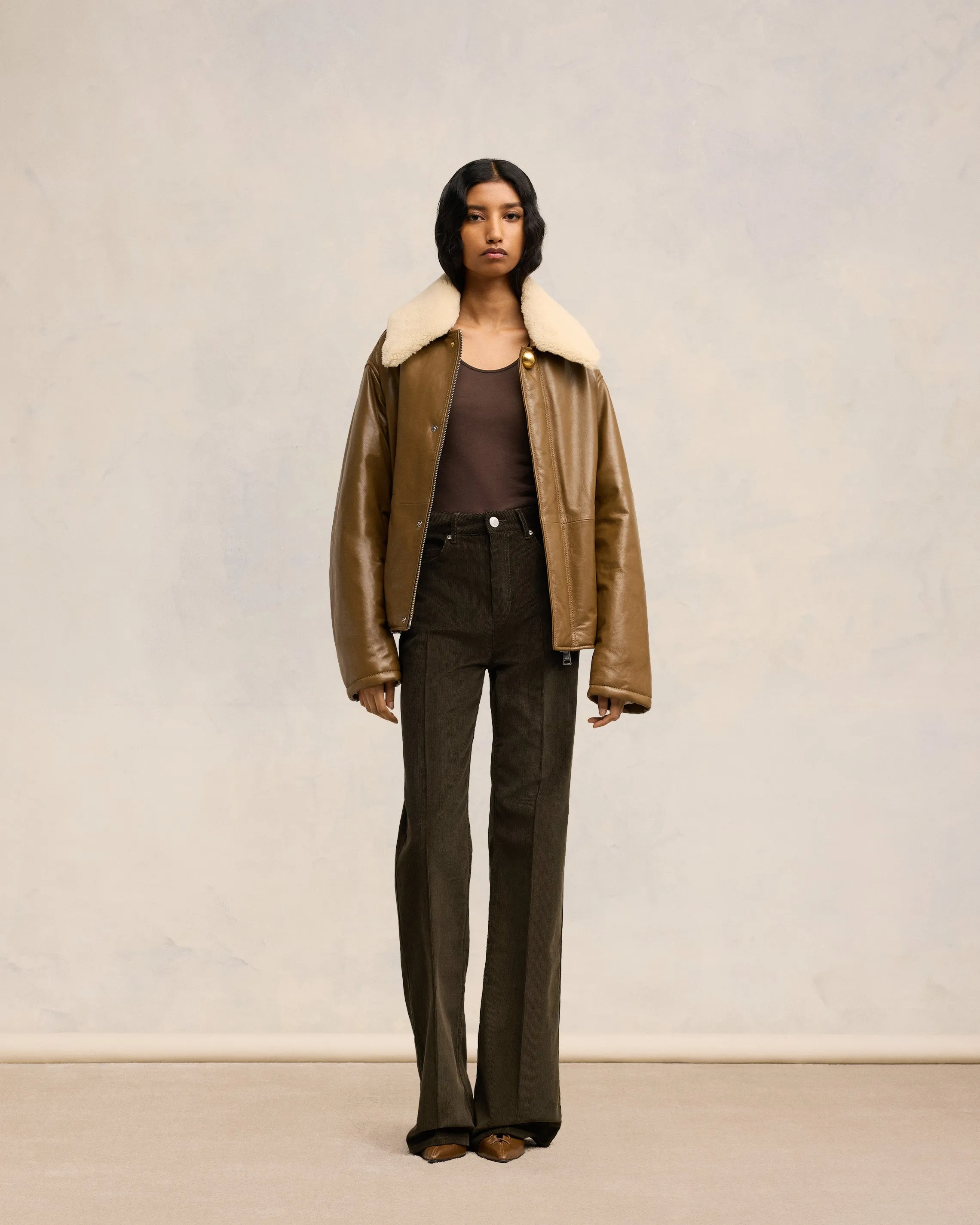 Pantalon Coupe Flare sold by Ami