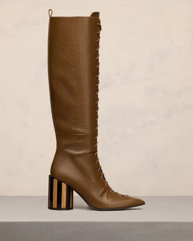 Bottes A Lacets A Bout Pointu sold by Ami