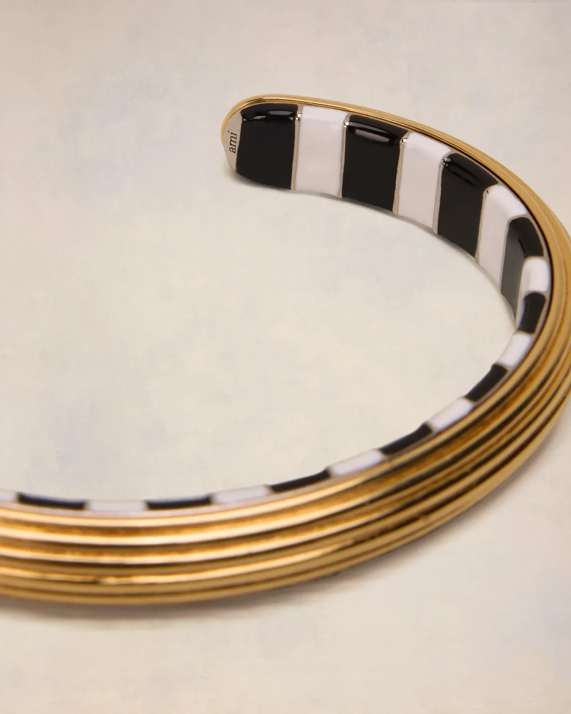 Jonc Ouvert Piano sold by Ami product image thumbnail 3