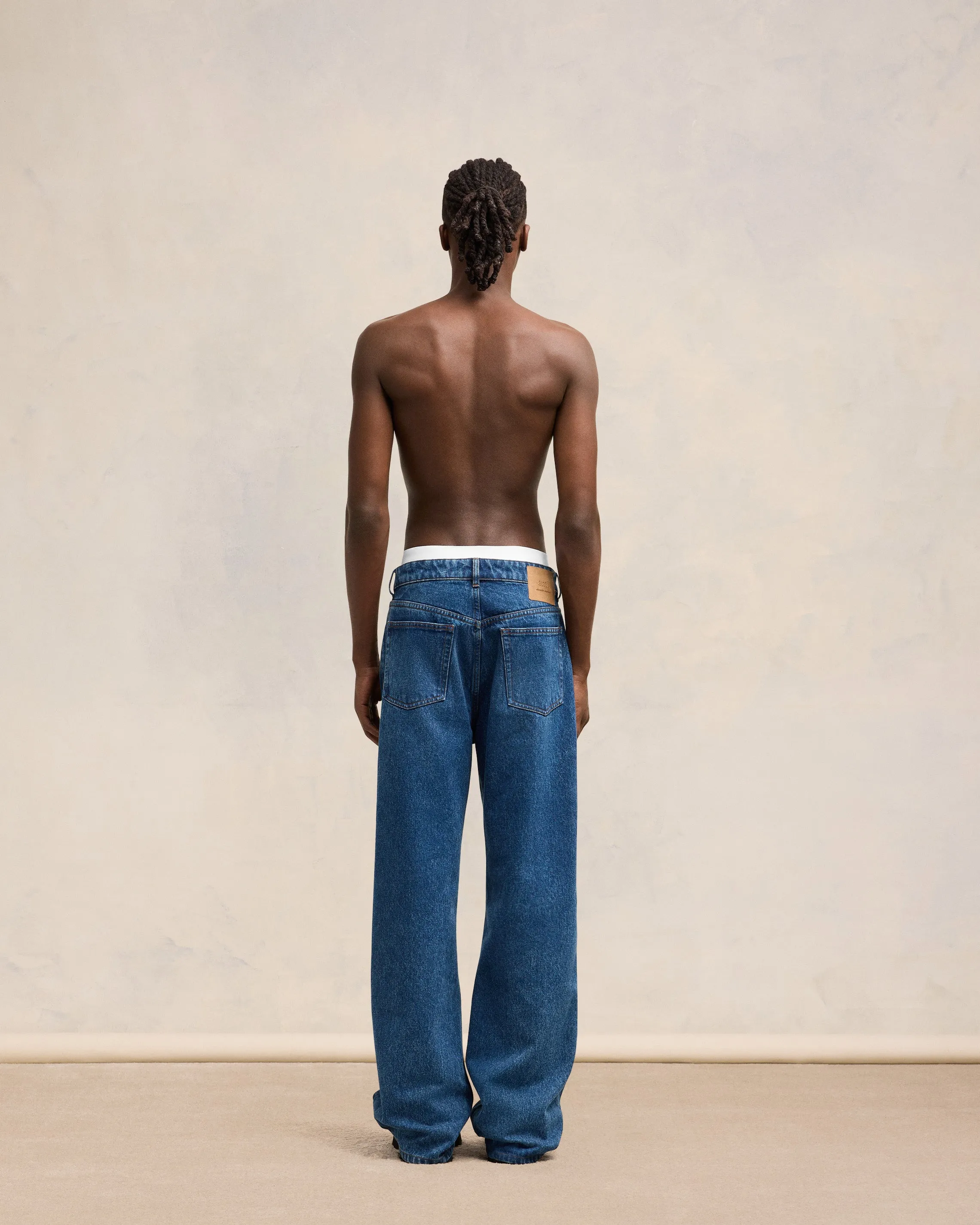 Jean Coupe Large sold by Ami product image thumbnail 4