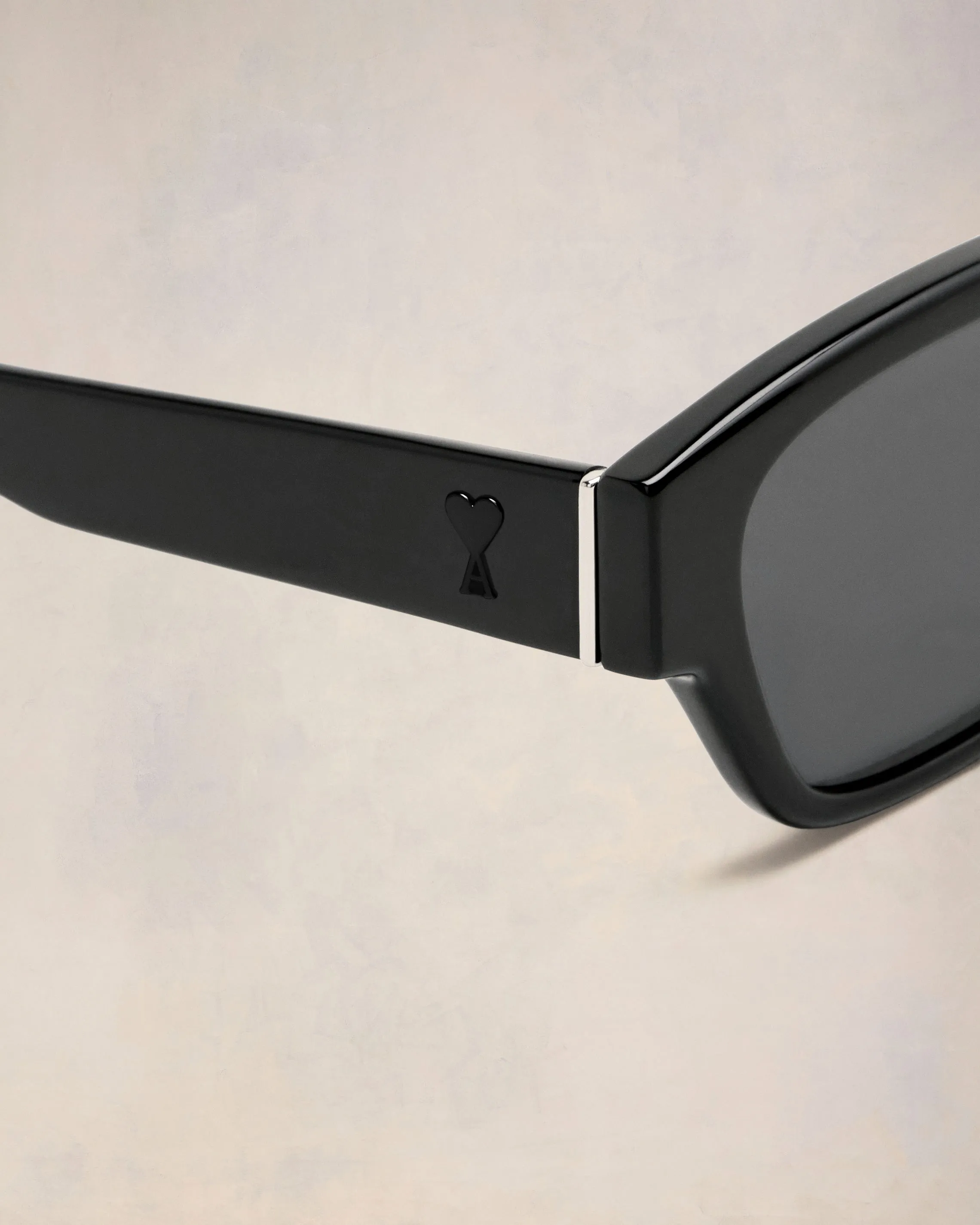 Lunettes De Soleil Ami de Coeur sold by Ami product image thumbnail 4