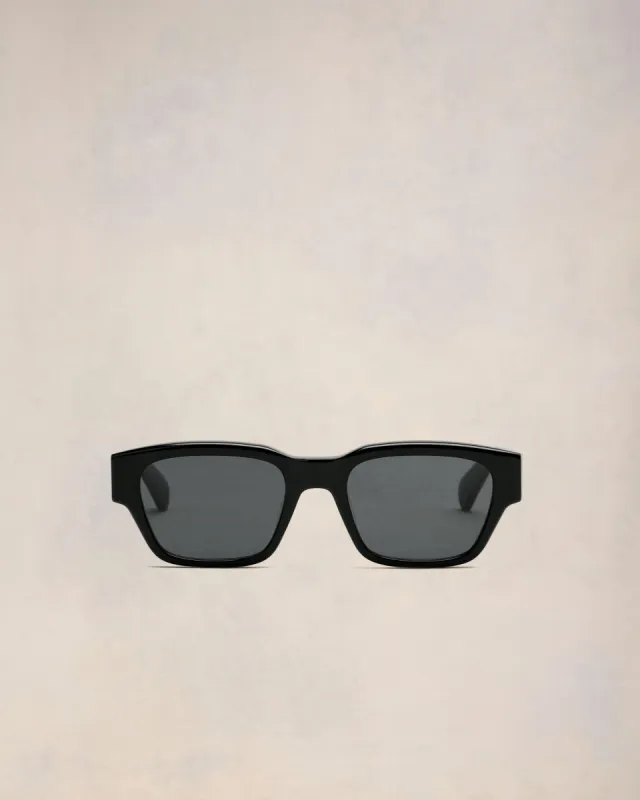 Lunettes De Soleil Ami de Coeur sold by Ami