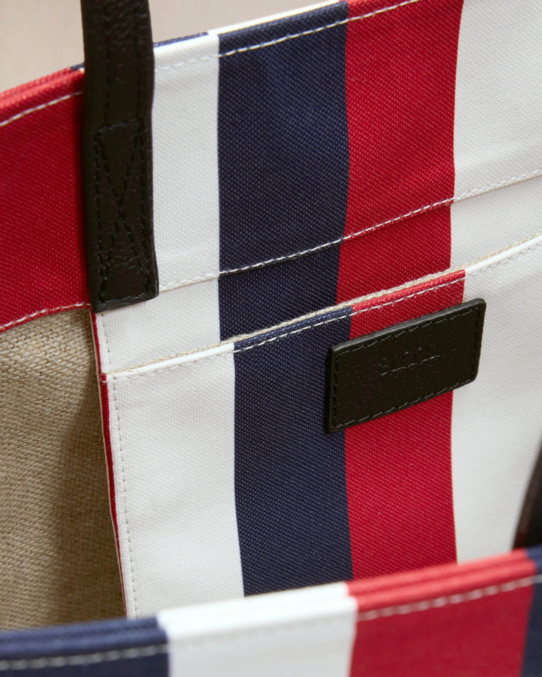 Cabas Nord Sud Ami sold by Ami product image thumbnail 5