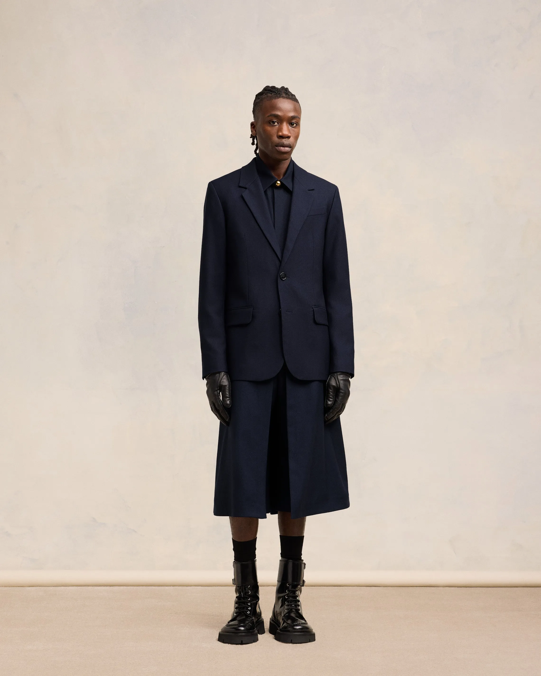 Veste Bleue Deux Boutons En Laine sold by Ami