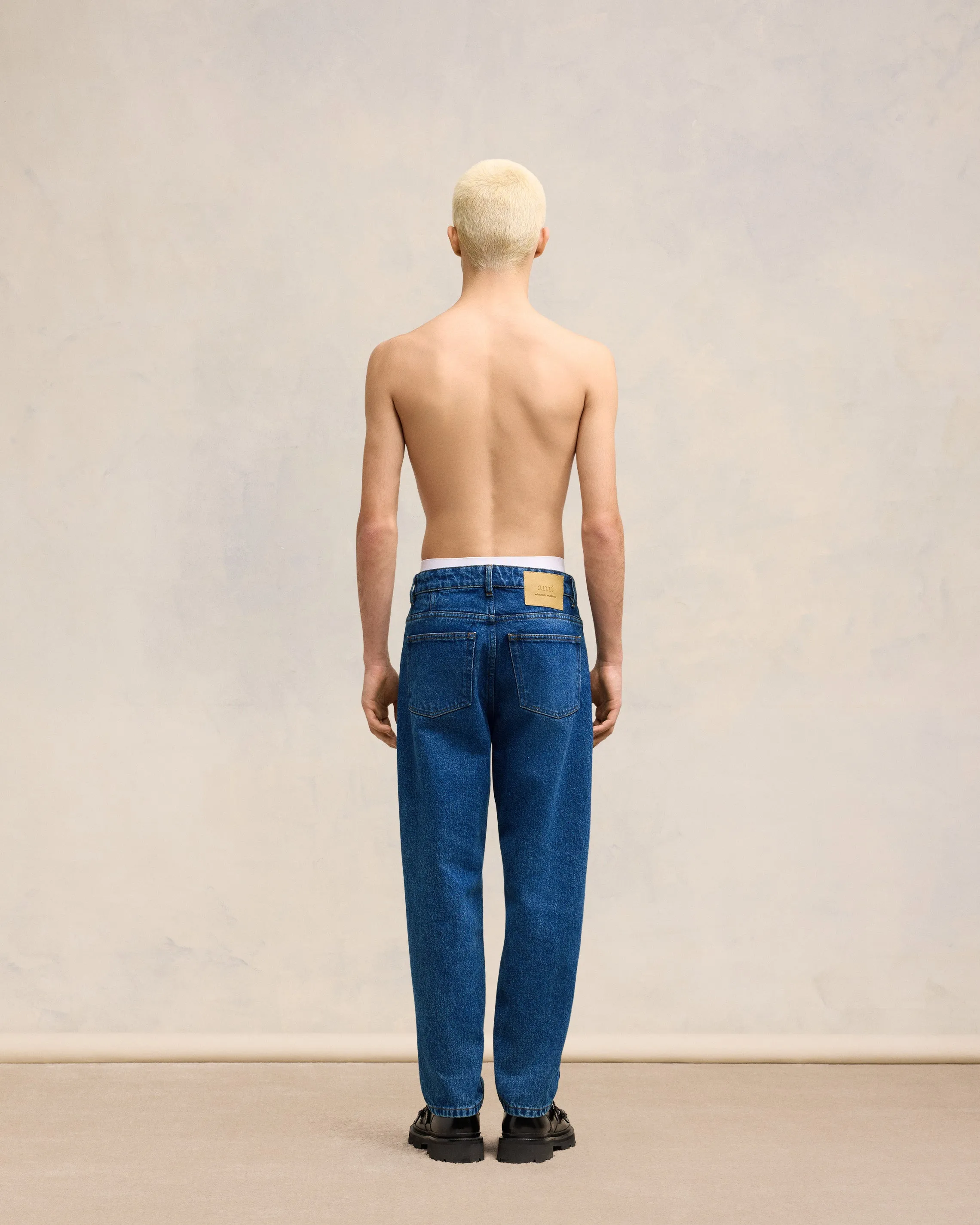 Jean Coupe Tapered sold by Ami product image thumbnail 4