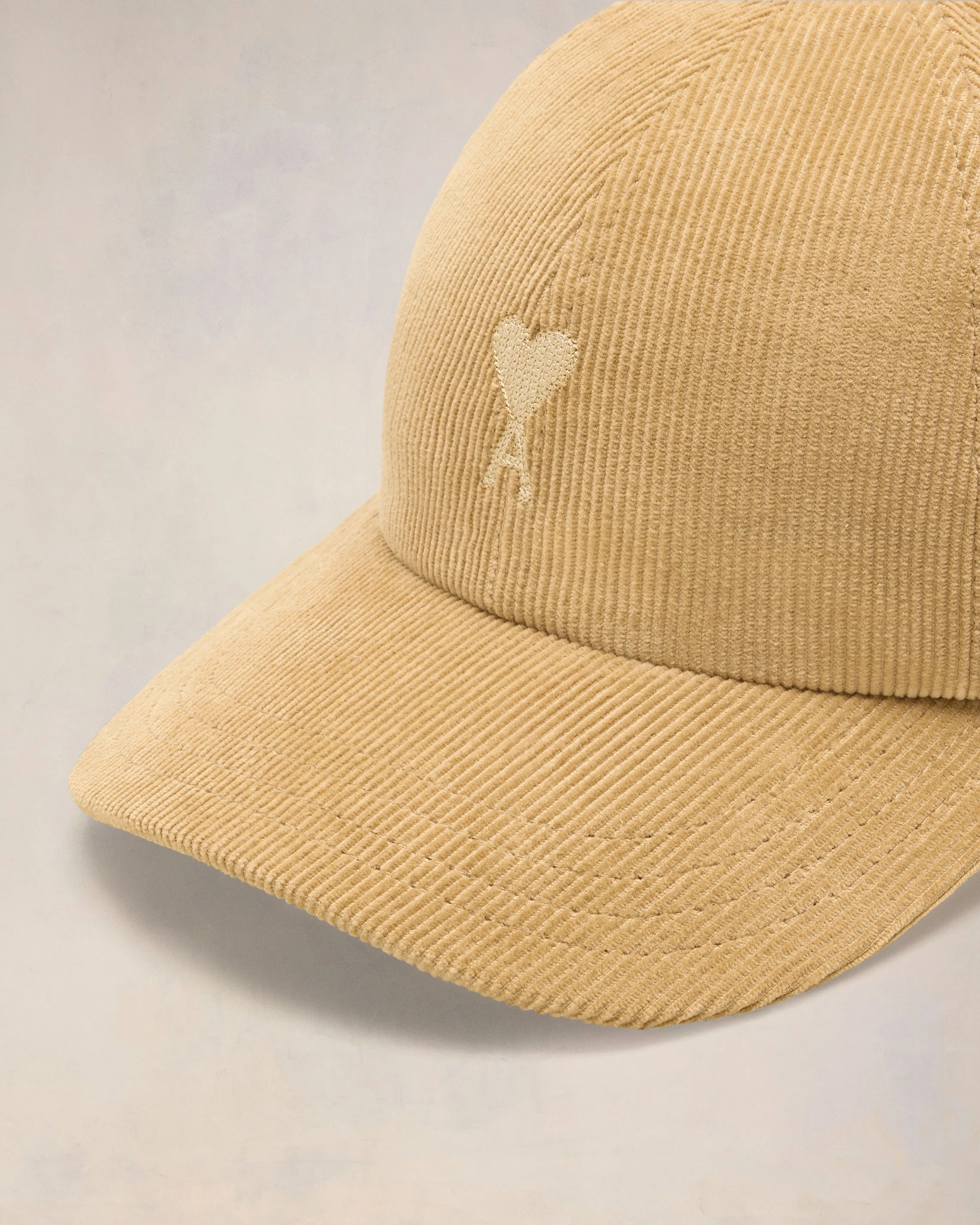 Casquette Broderie Ami de Coeur Ton Sur Ton sold by Ami product image thumbnail 3
