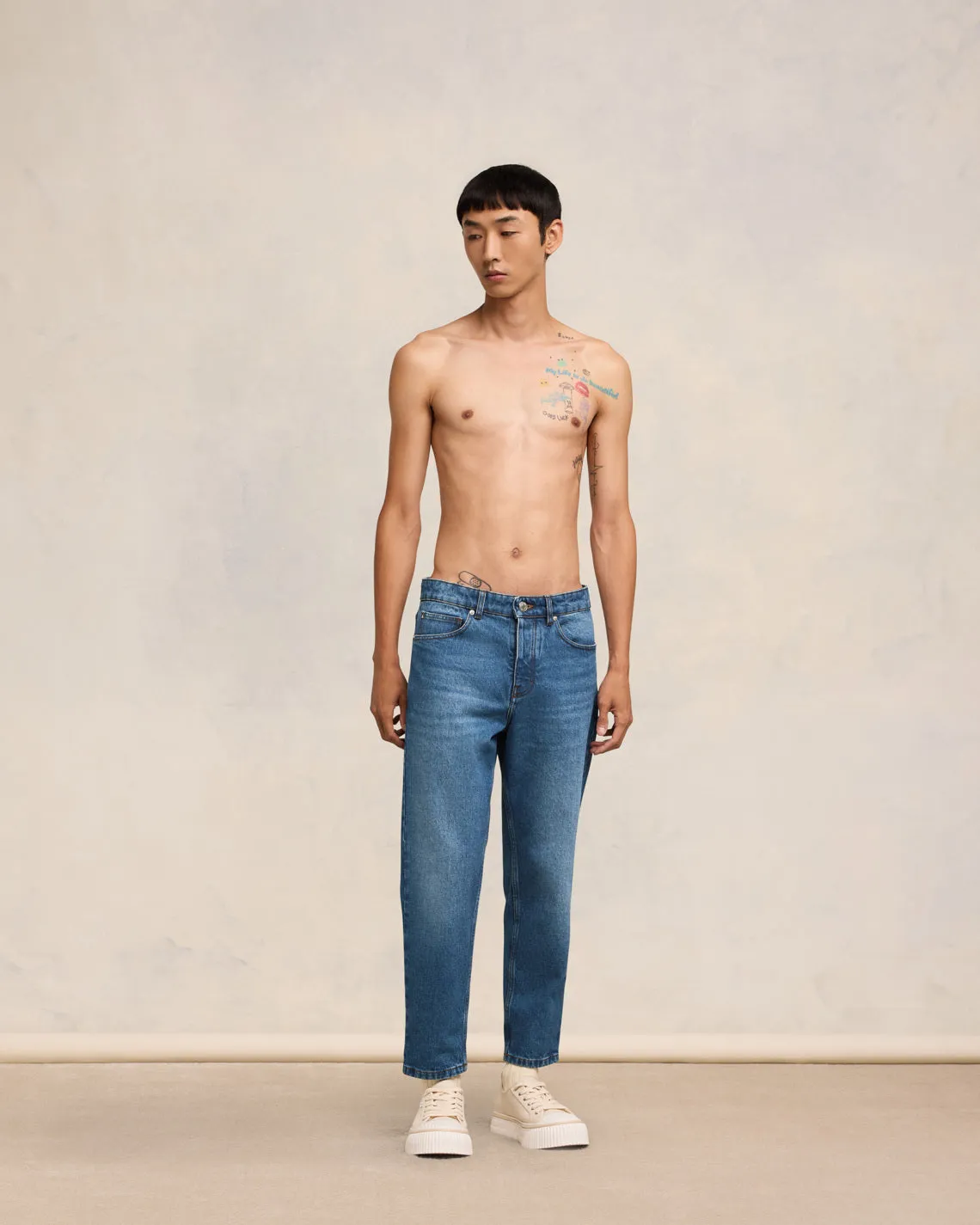 Jean Tapered Fit sold by Ami