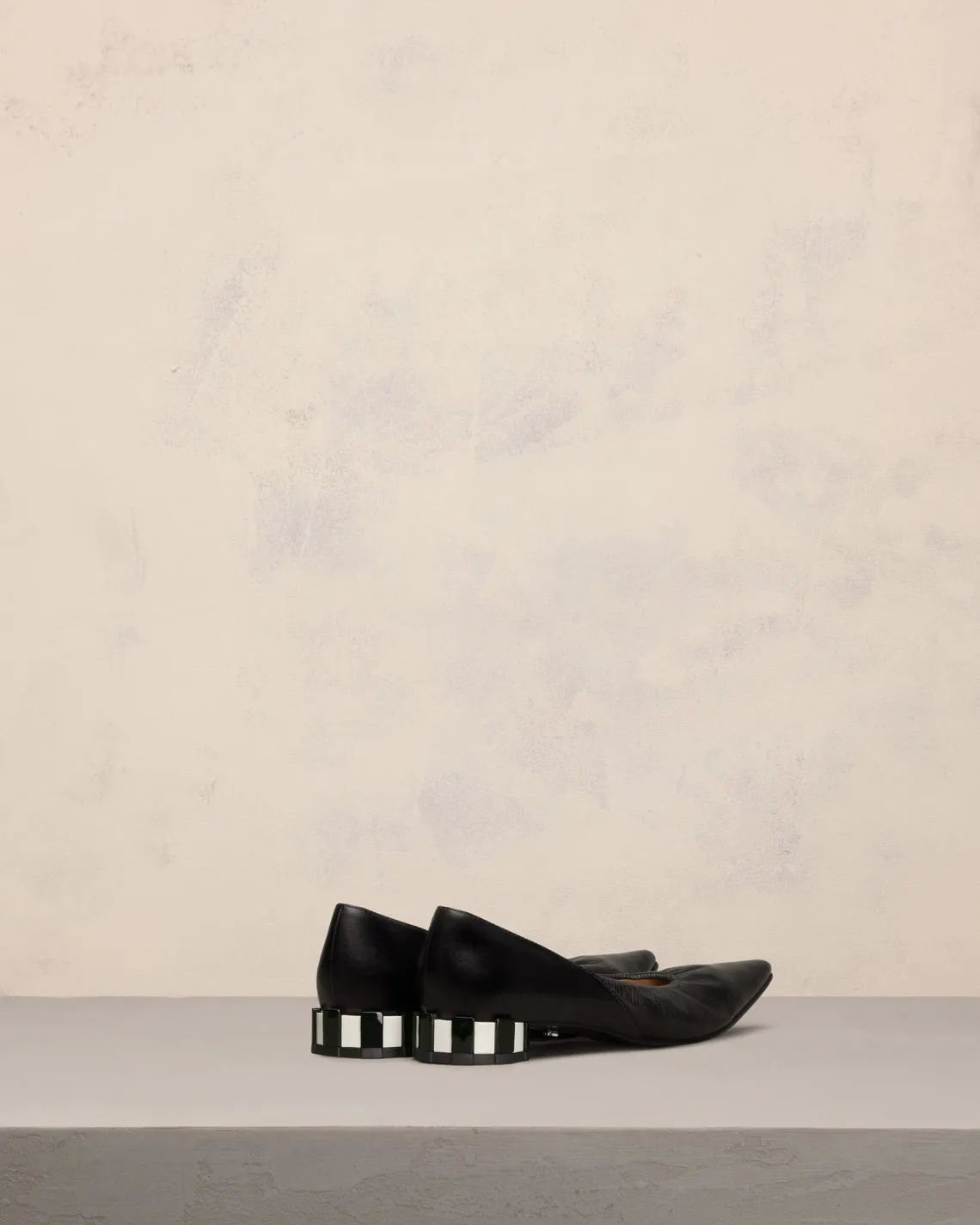 Souliers froncés A Bout Pointu sold by Ami product image thumbnail 4