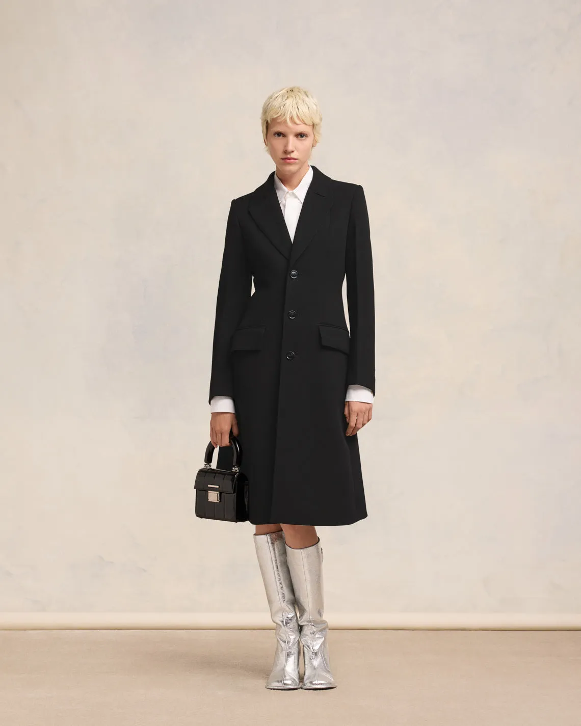 Manteau Trois Boutons Ajusté sold by Ami