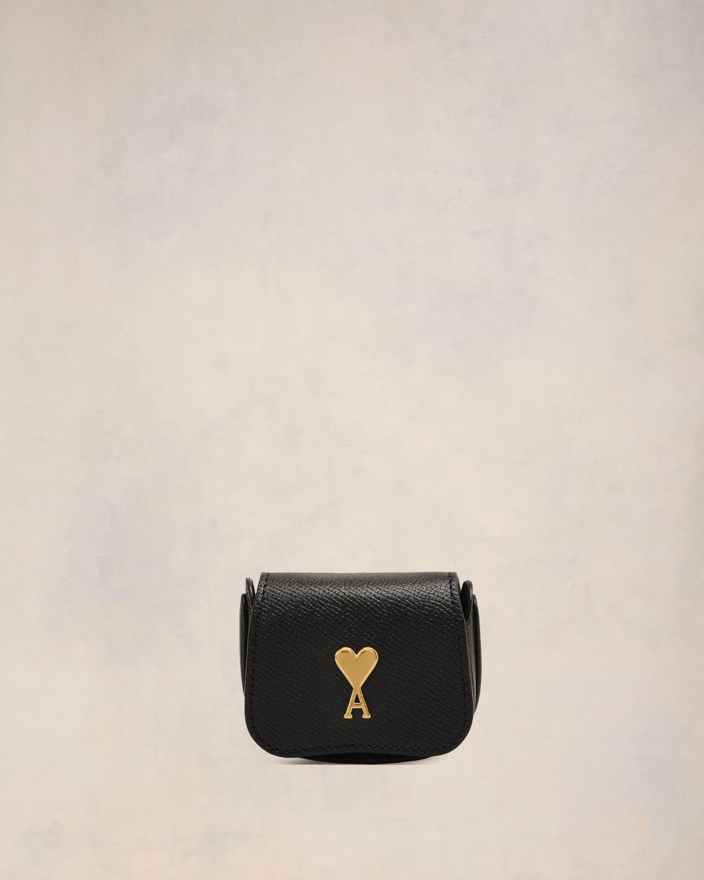 Coque Airpods Noire Paris Paris En Cuir sold by Ami