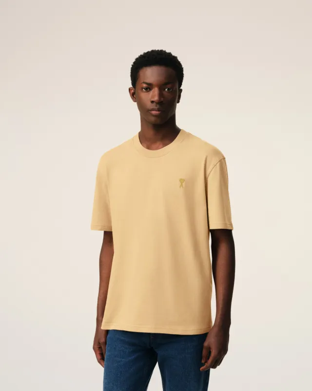 T-shirt Avec Pins Doré Ami de Coeur sold by Ami