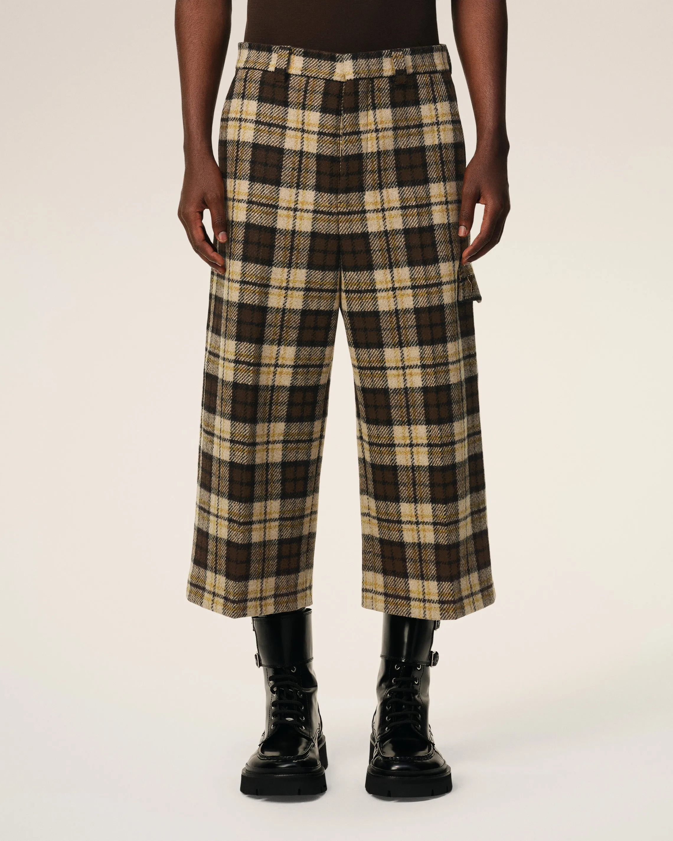 Bermuda Militaire sold by Ami product image thumbnail 3