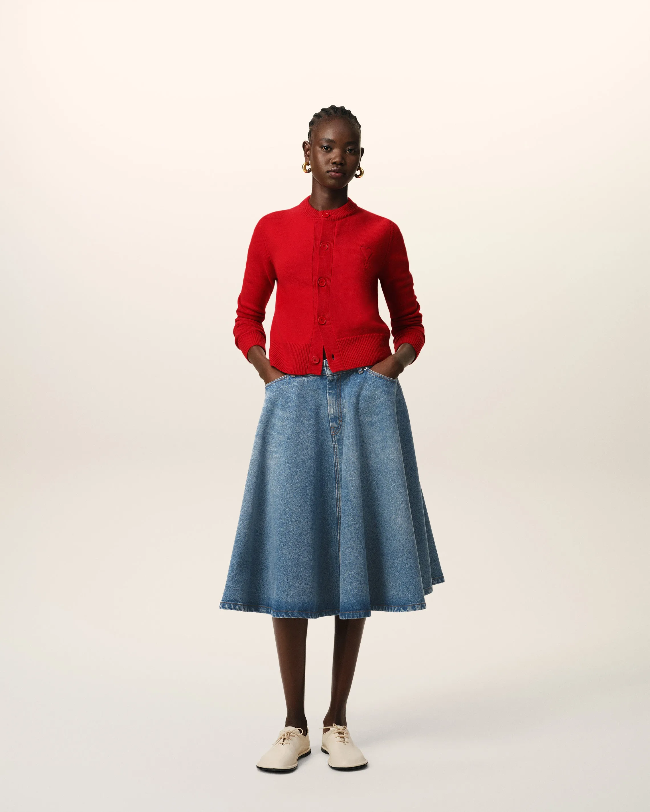 Cardigan Rouge Col Rond Ami de Coeur En Laine sold by Ami