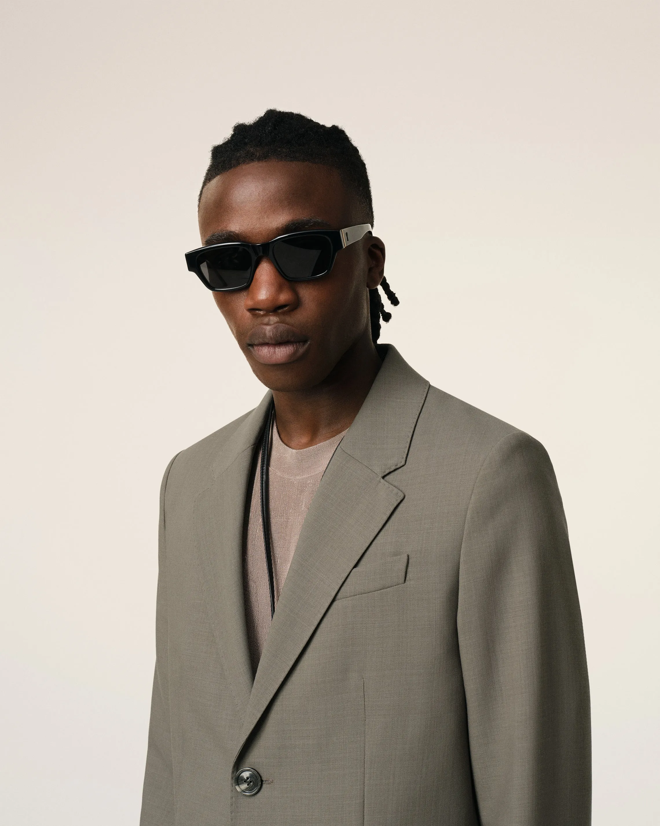 Veste Taupe Deux Boutons En Laine sold by Ami product image thumbnail 4