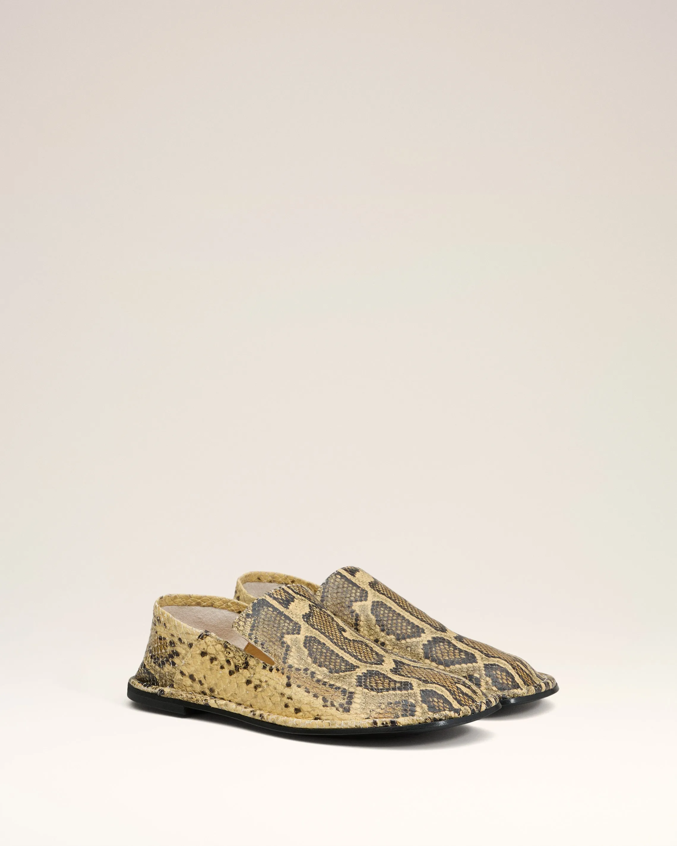 Slippers Midi Beige En Cuir sold by Ami product image thumbnail 3