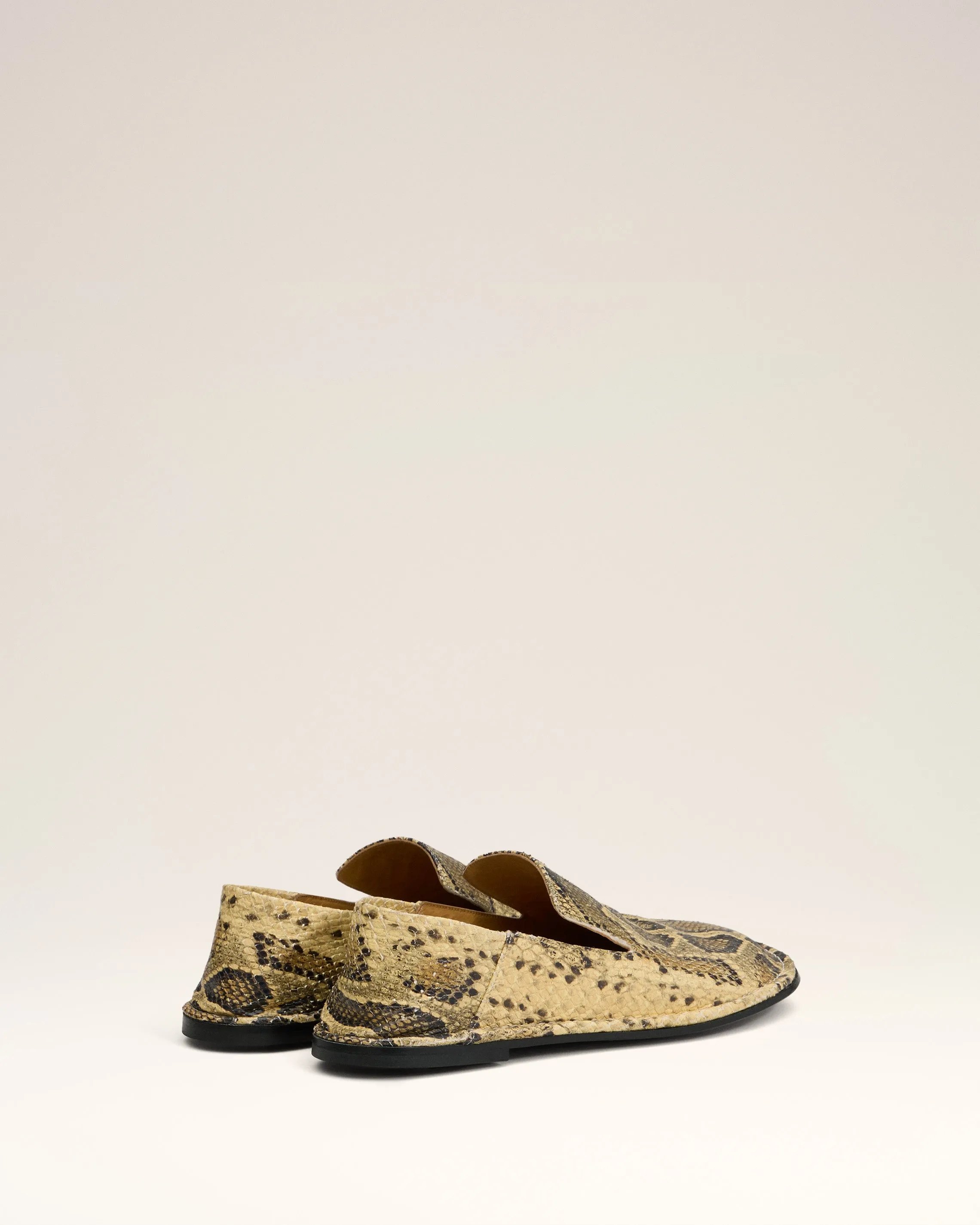 Slippers Midi Beige En Cuir sold by Ami product image thumbnail 4