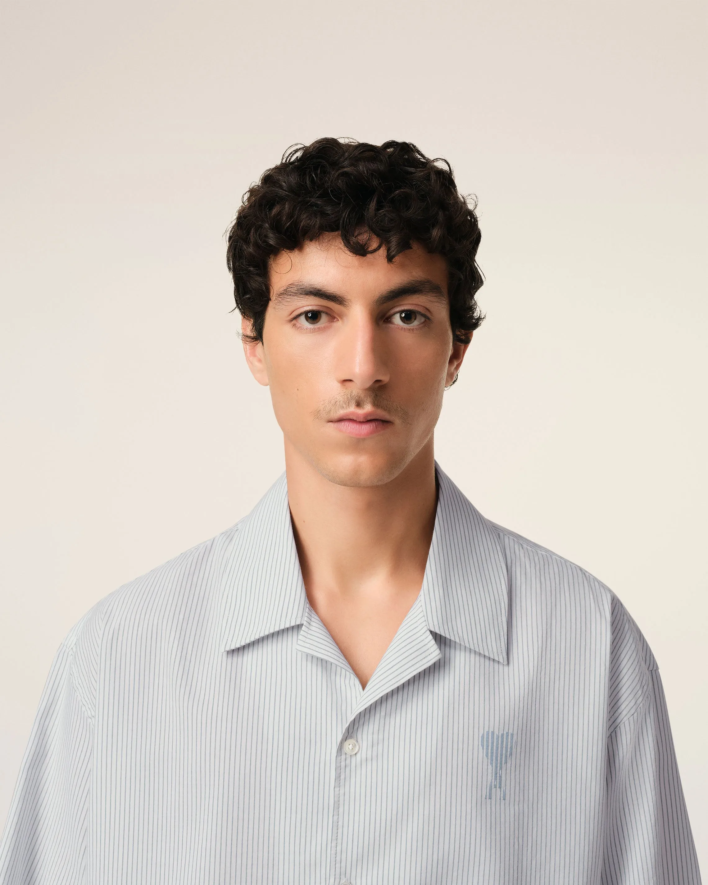 Chemise Bleue Manches Courtes Col Requin En Coton sold by Ami product image thumbnail 4