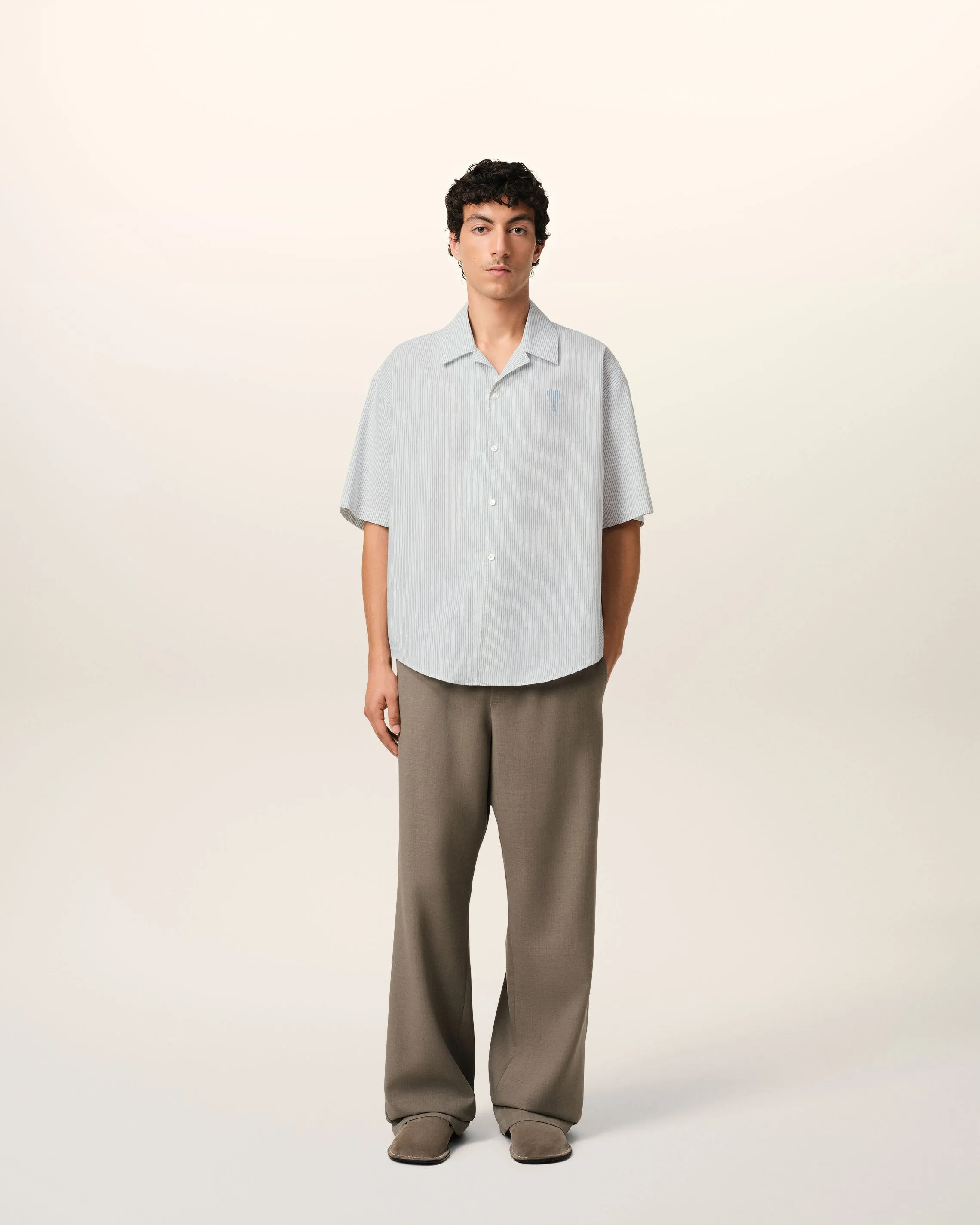 Chemise Bleue Manches Courtes Col Requin En Coton sold by Ami