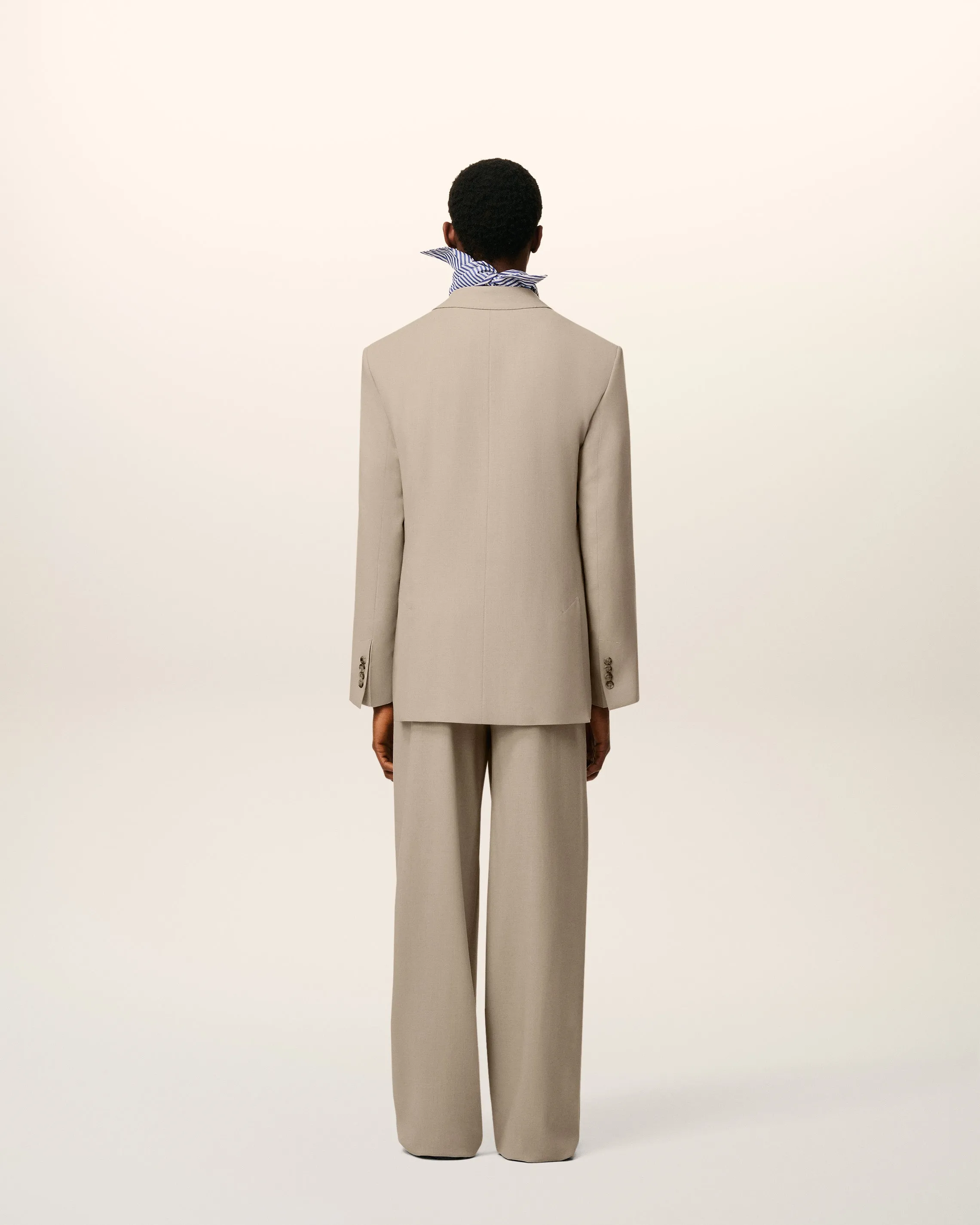 Veste Beige de Tailleur En Laine sold by Ami product image thumbnail 5