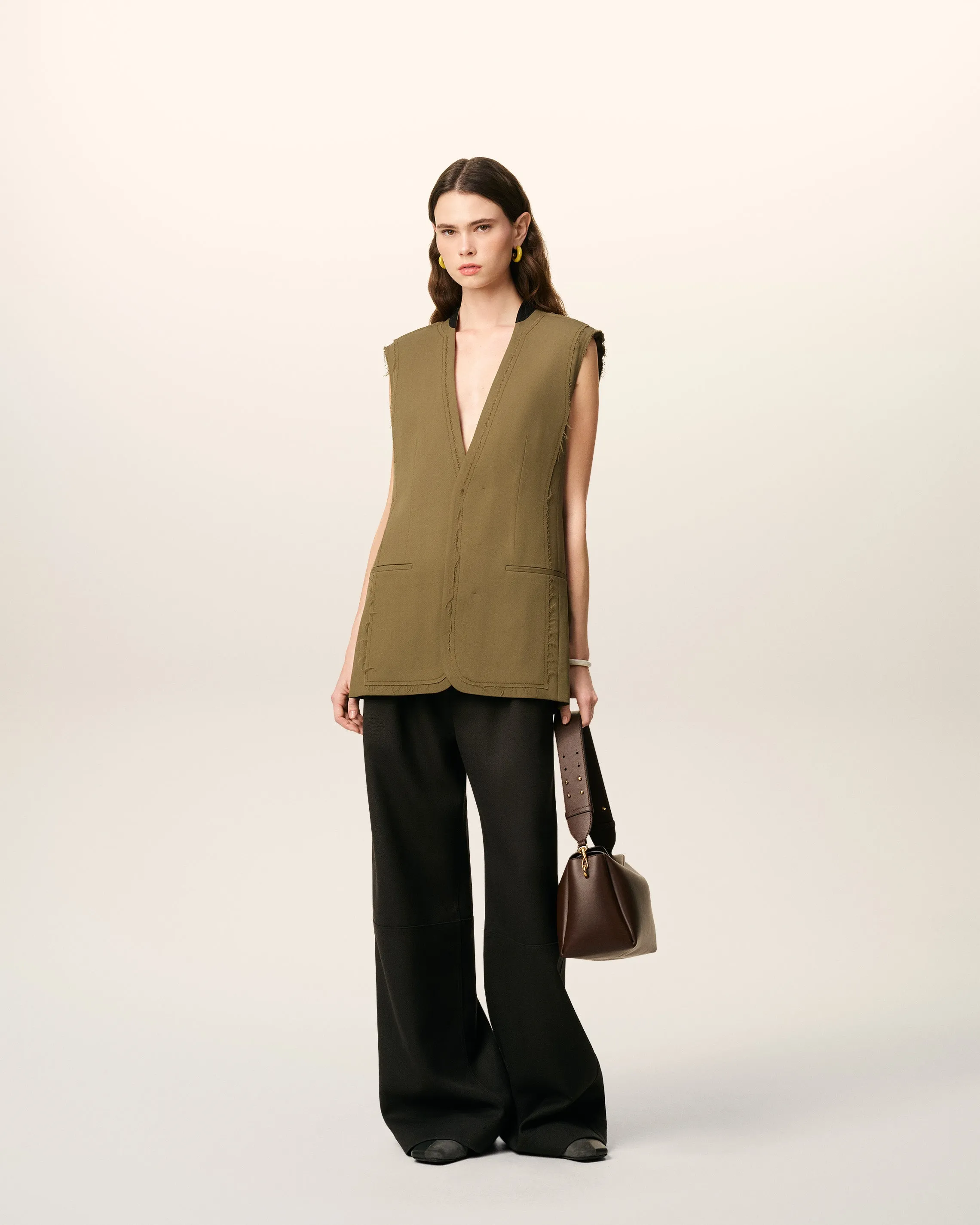 Veste Verte Sans Manches En Laine sold by Ami product image thumbnail 2