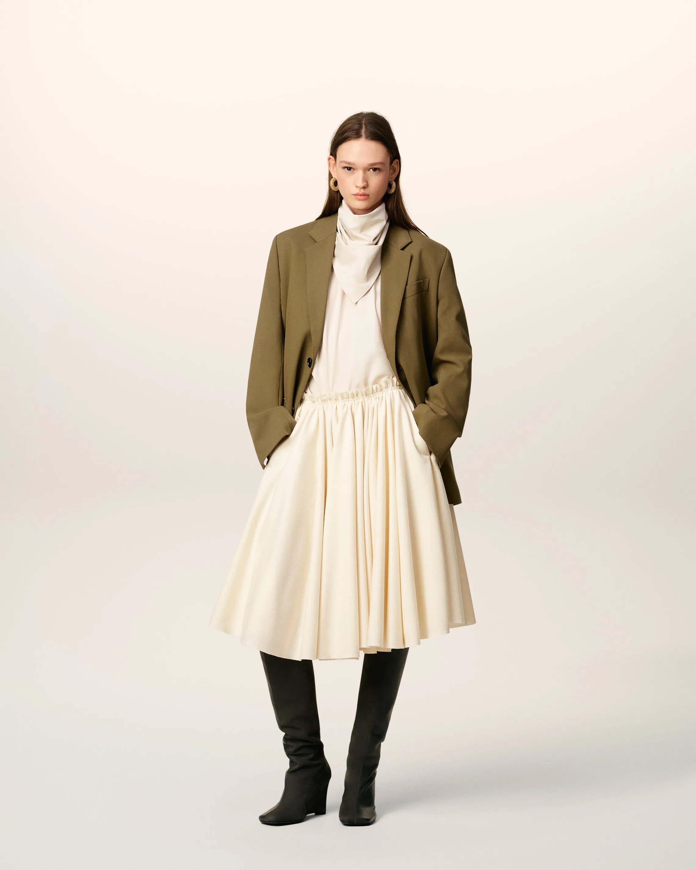 Veste Verte Ample Deux Boutons En Laine sold by Ami product image thumbnail 2