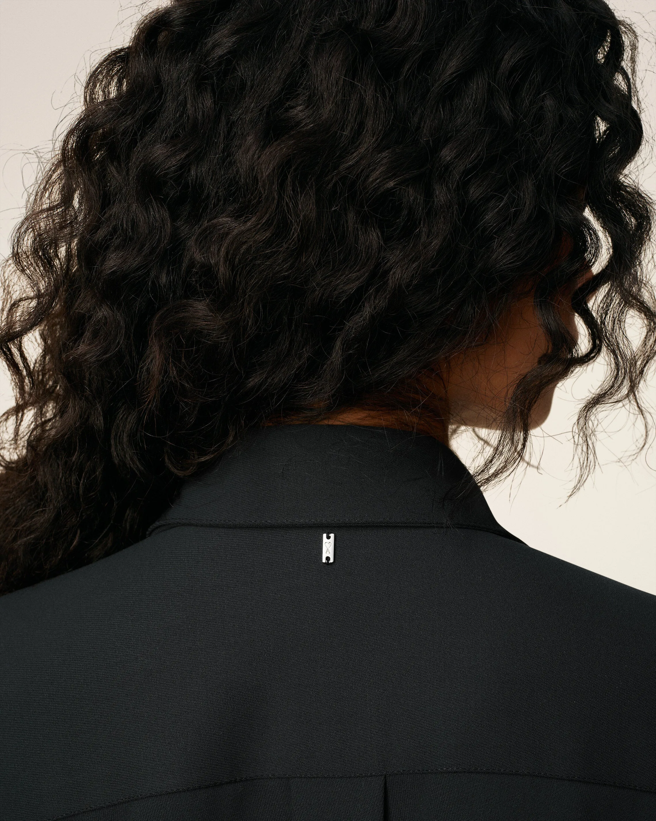 Chemise Noire Longue Oversize Avec Fentes En Laine sold by Ami product image thumbnail 4