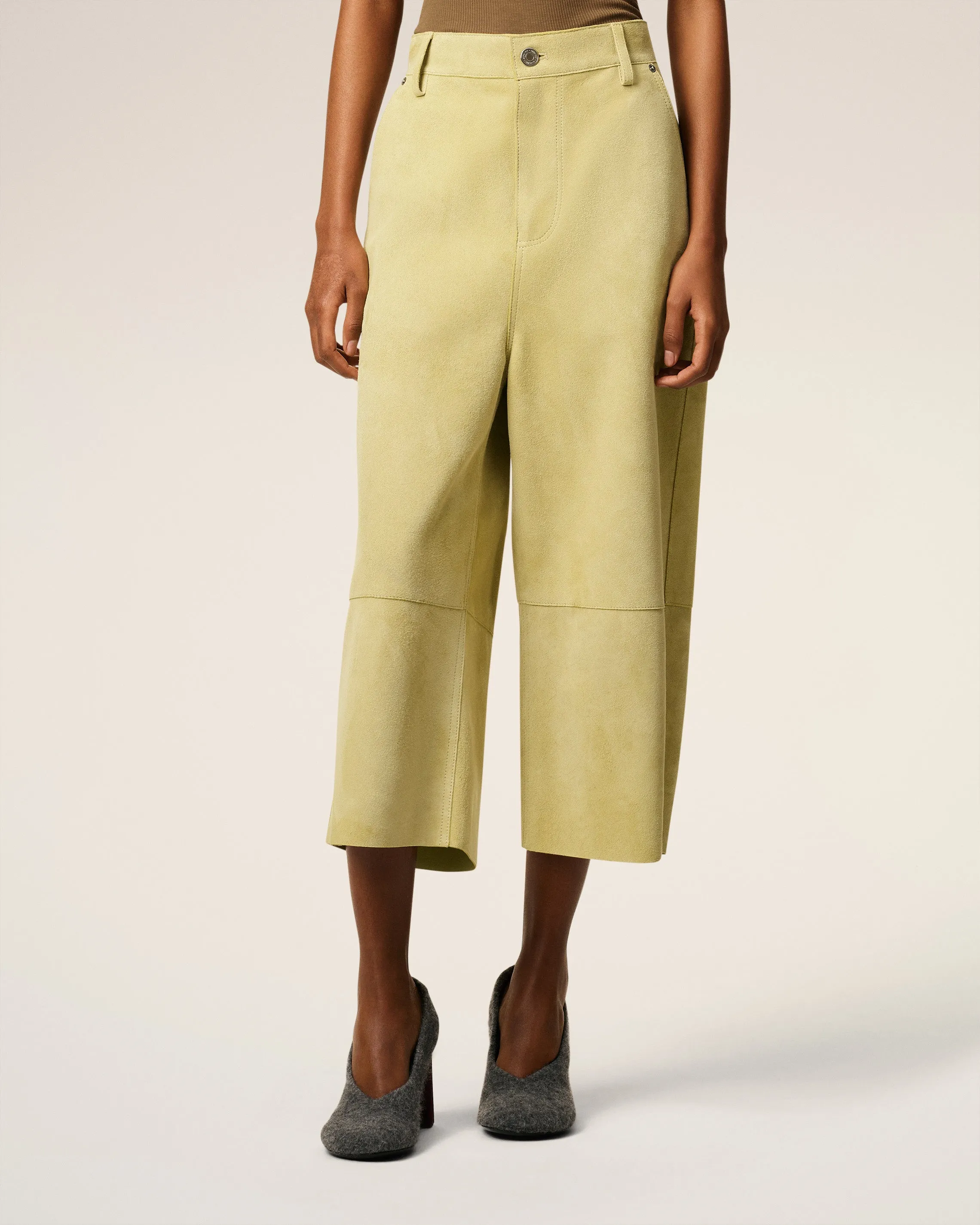 Bermuda Jaune En Cuir sold by Ami product image thumbnail 3