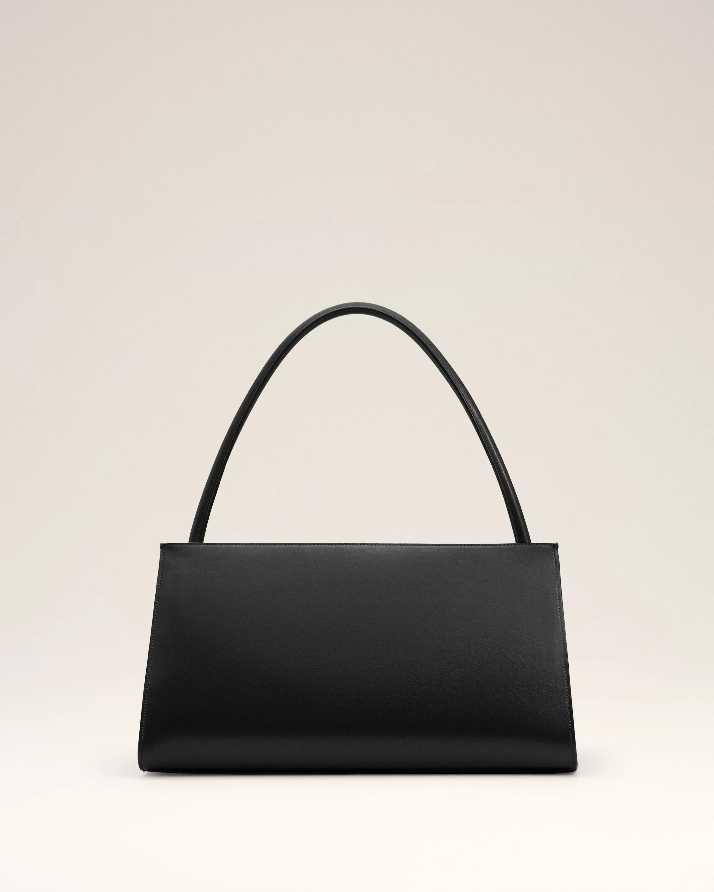 Sac Mimi Noir en Cuir Lisse sold by Ami product image thumbnail 4