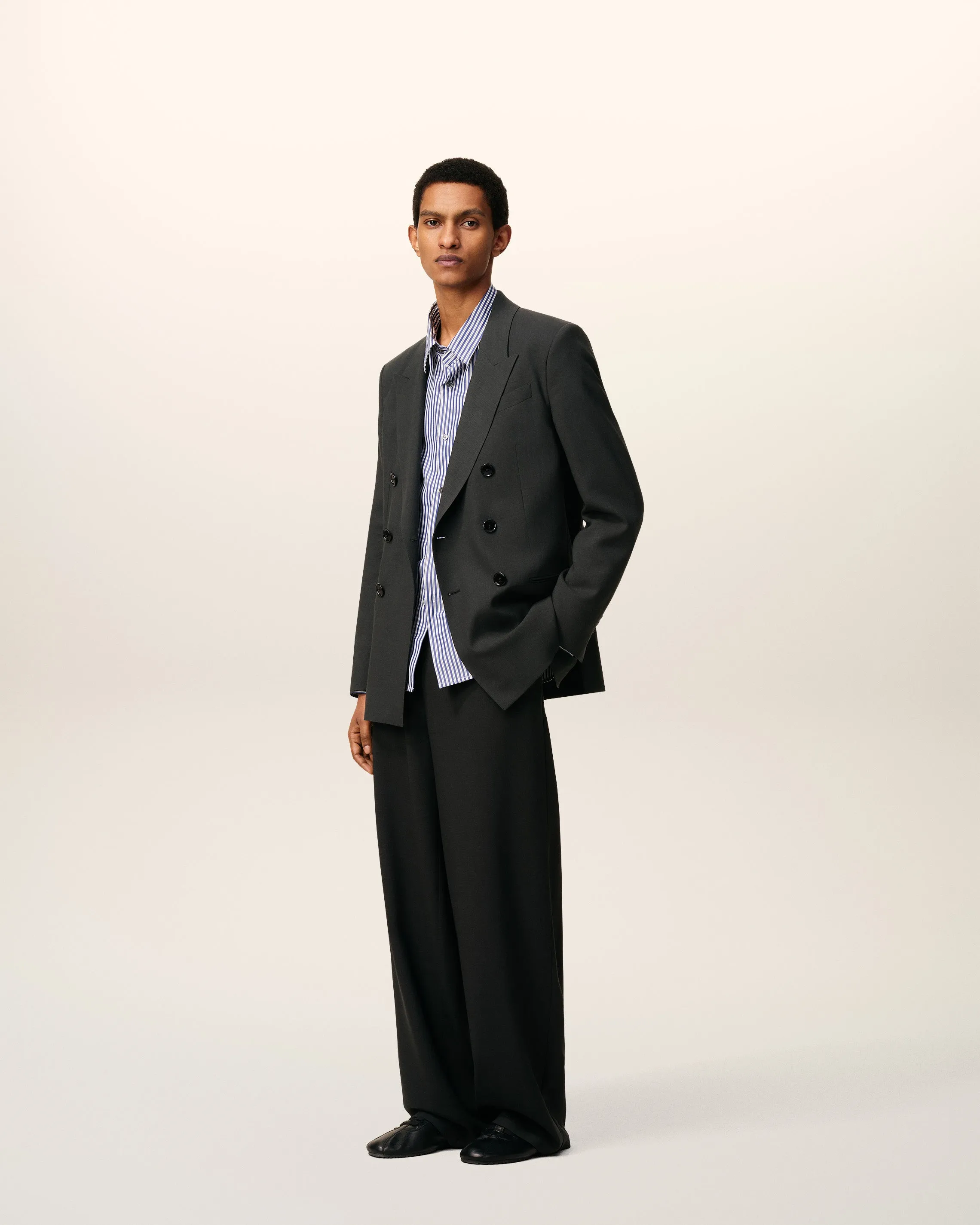 Veste Noire Croisée En Laine sold by Ami product image thumbnail 2