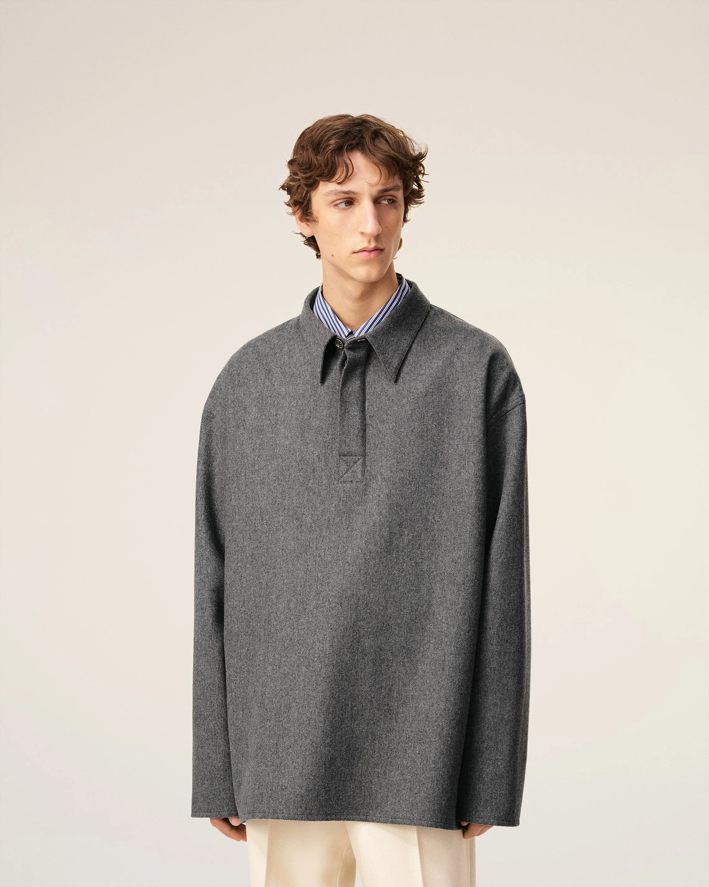 Chemise Polo Gris Manches Longues En Laine sold by Ami product image thumbnail 3