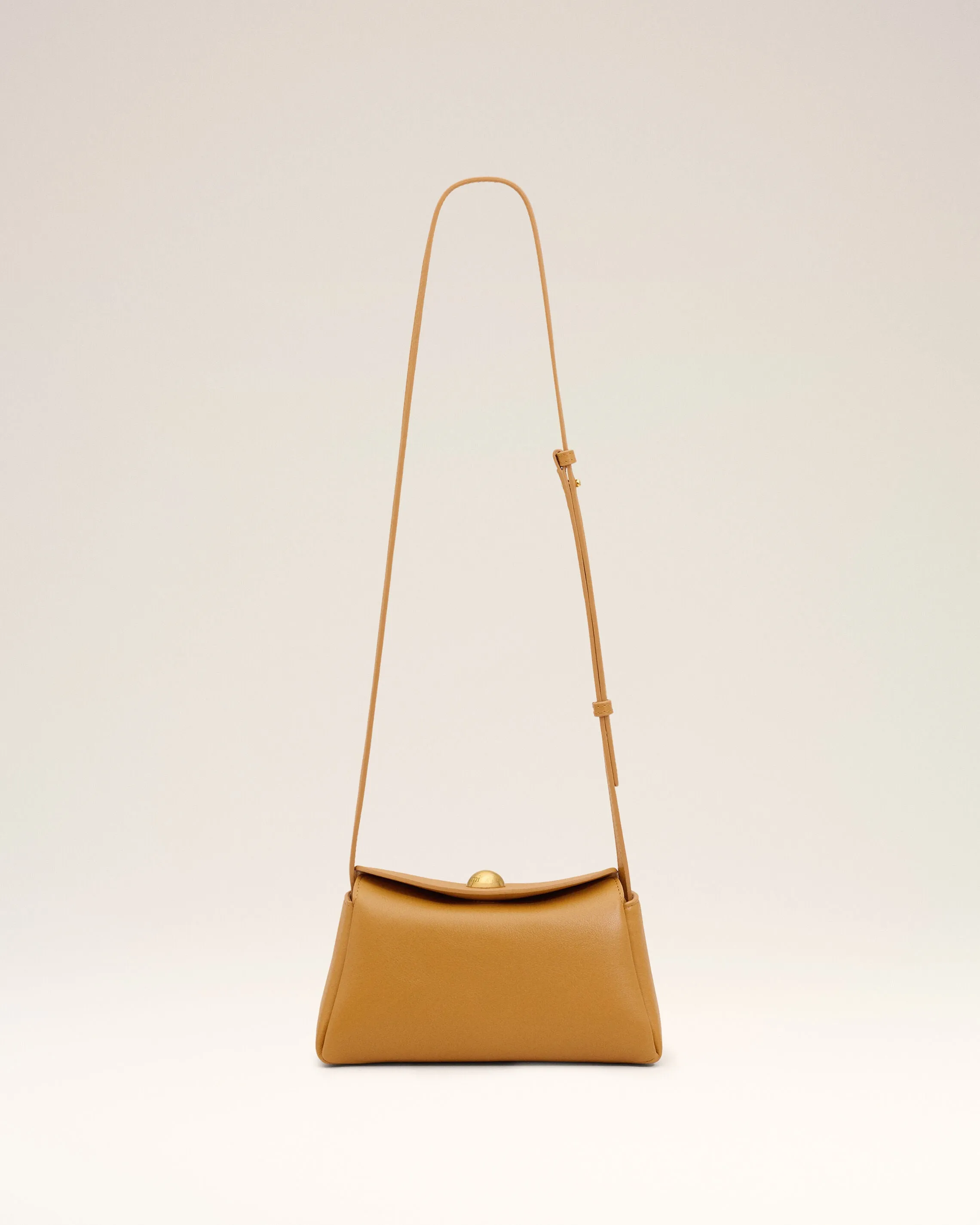 Mini Sac Carrousel Jaune en Cuir De Veau sold by Ami