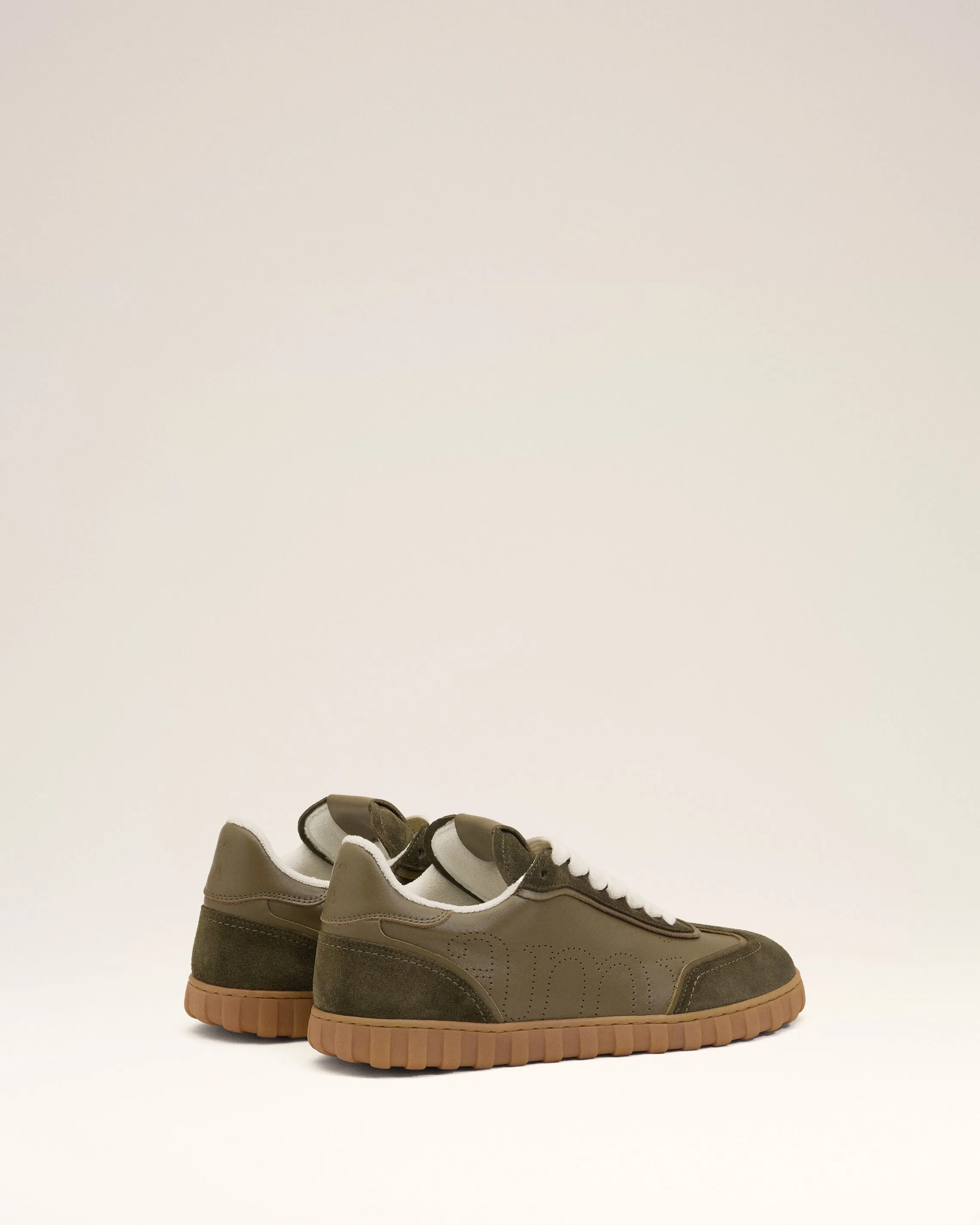 Sneakers Step Vertes en Cuir De Vachette sold by Ami product image thumbnail 4