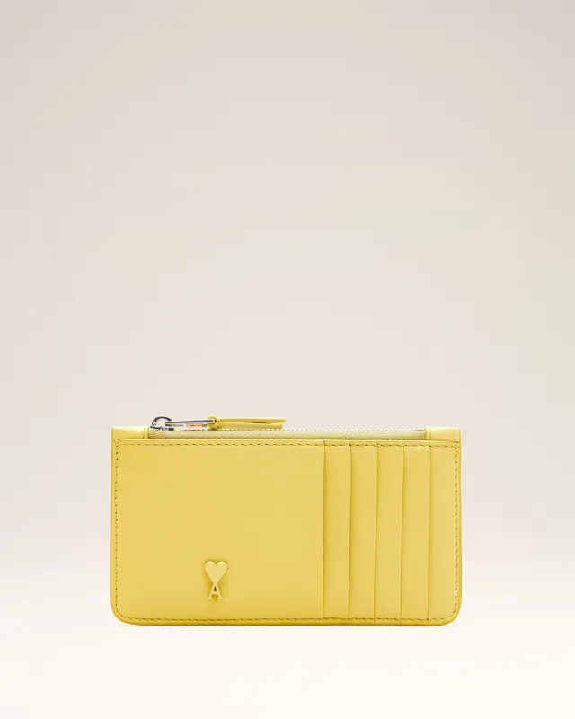 Porte-Cartes Zippé Ami De Coeur Jaune en Cuir De Vachette sold by Ami