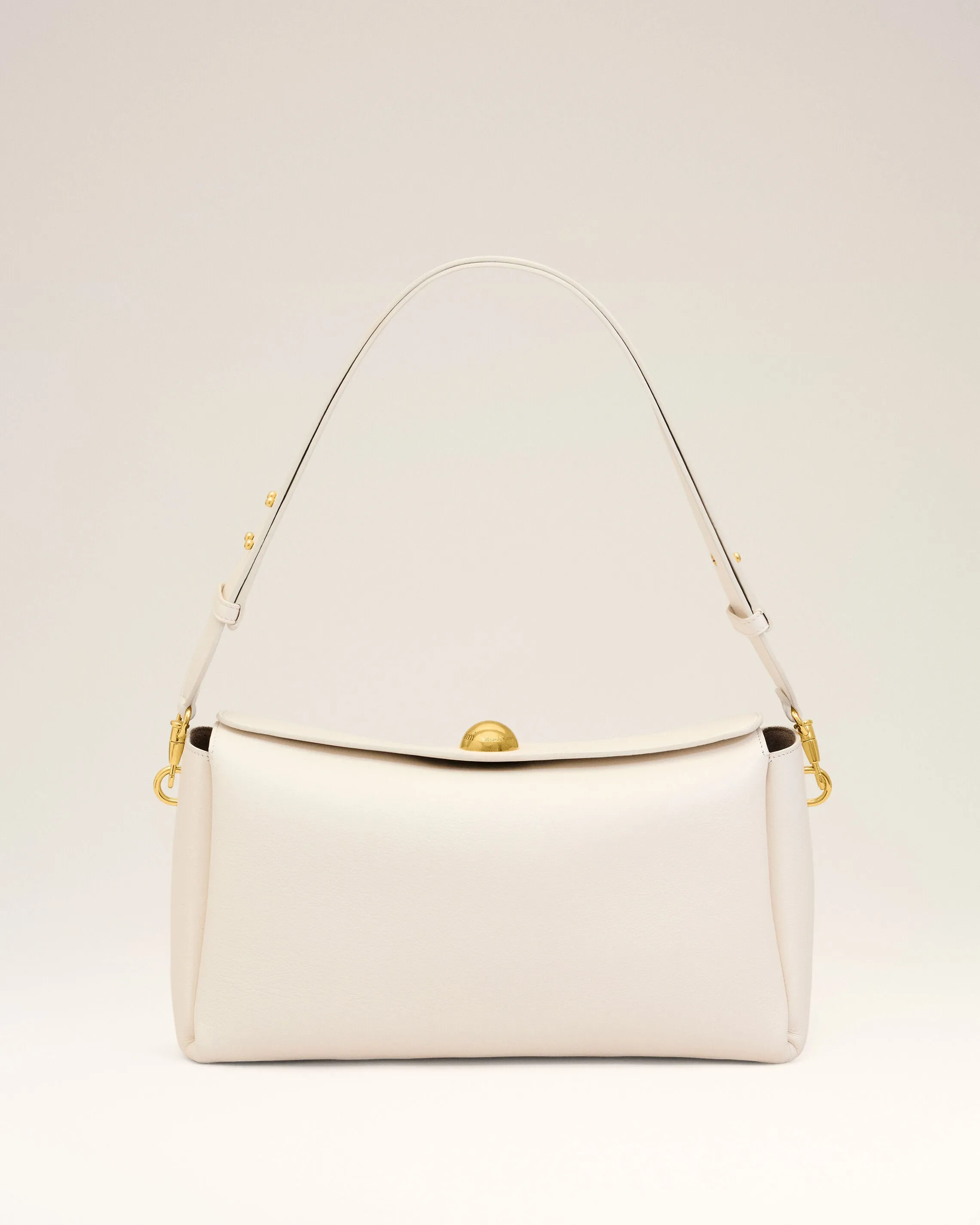 Sac Carrousel Moyen Blanc en Cuir De Veau sold by Ami