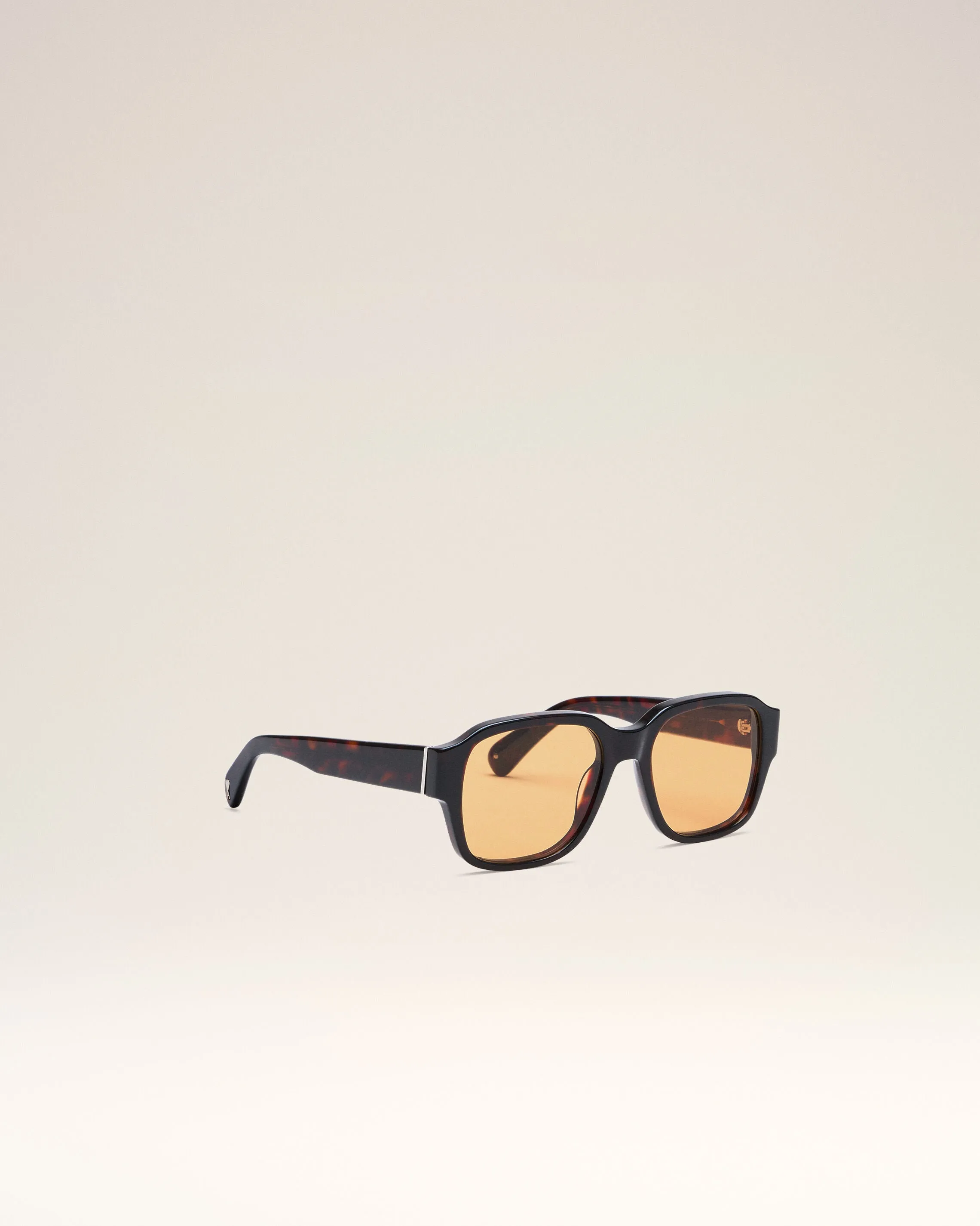 Lunettes De Soleil 75006 Marron sold by Ami product image thumbnail 3