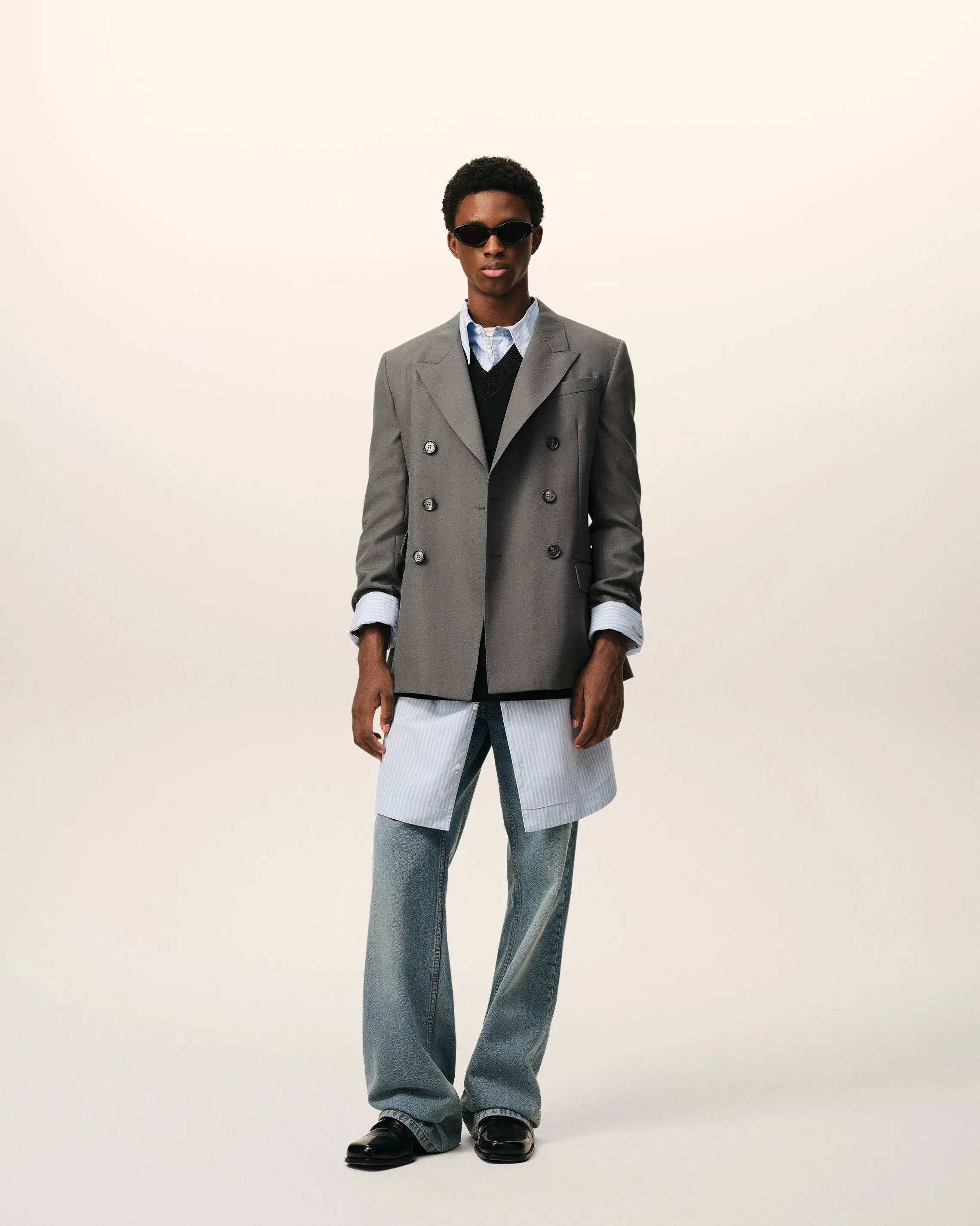 Veste Droite Double Boutonnage Gris en Laine Vierge sold by Ami product image thumbnail 2